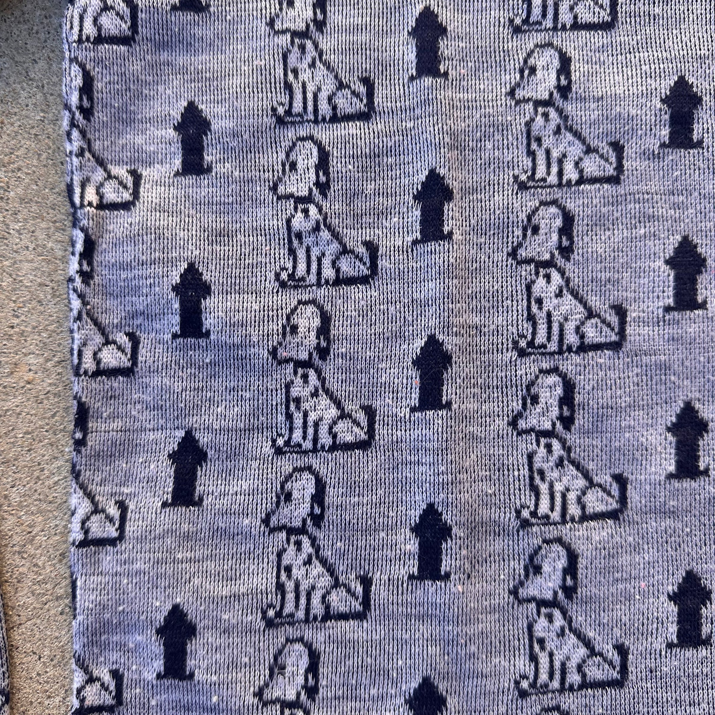 1970’s Dog with Hydrant Longsleeve T-Shirt