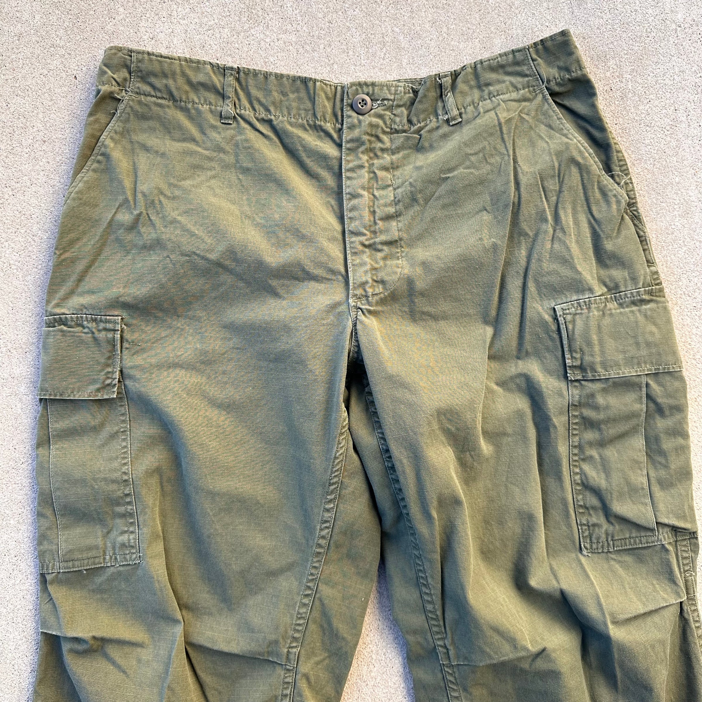 1960’s Vietnam War Mint Ripstop Jungle Pants Large Short