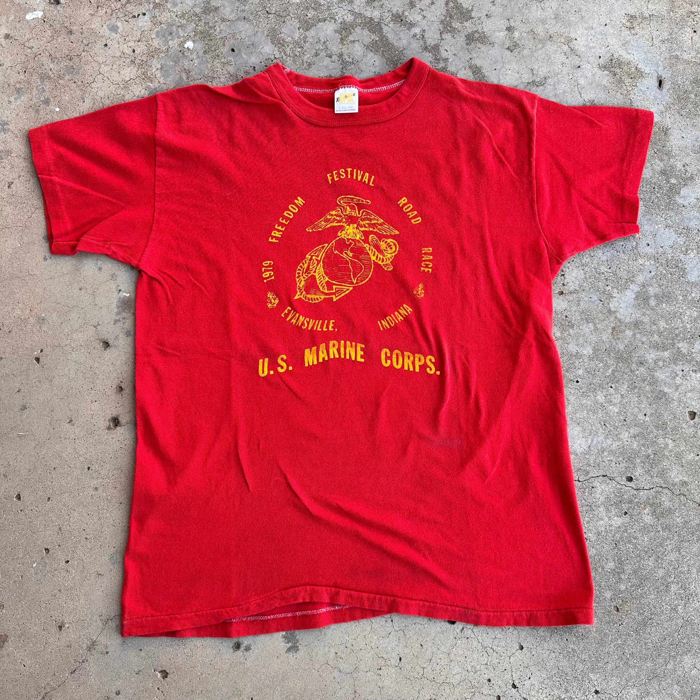 1979 USMC Freedom Festival Russell Gold T-Shirt Medium