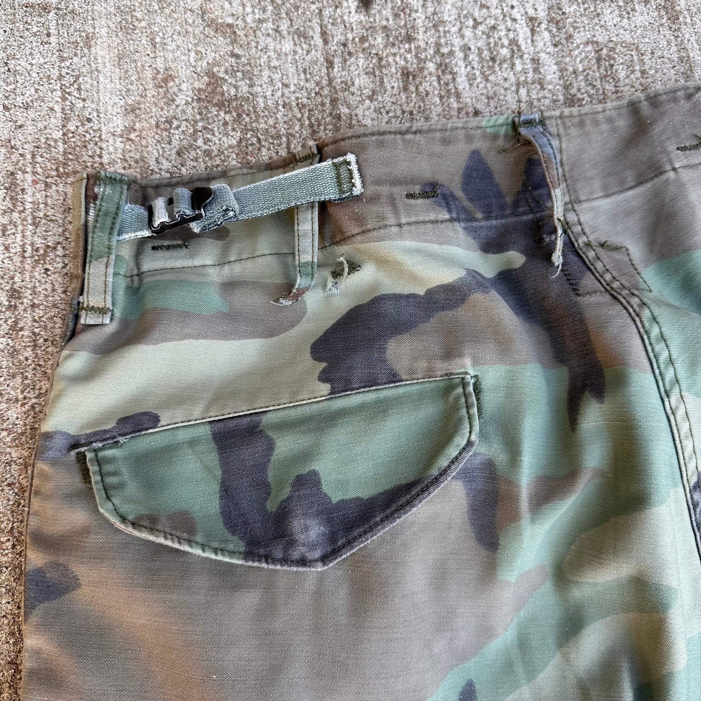 1980’s Woodland Camo M-65 Field  Pants Medium Regular