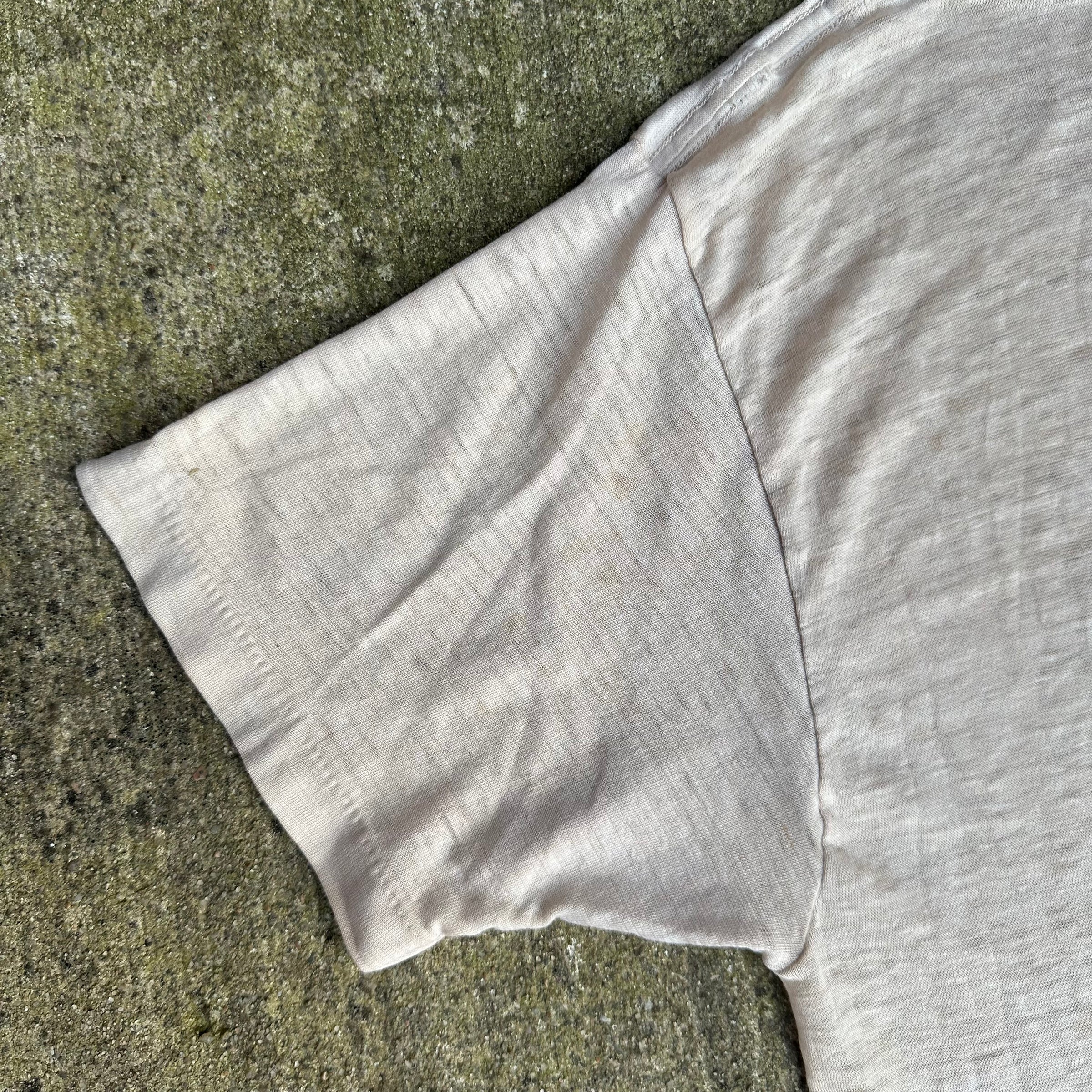 1980’s Gentleness is Strength Support Nonviolence in Men T-Shirt Small