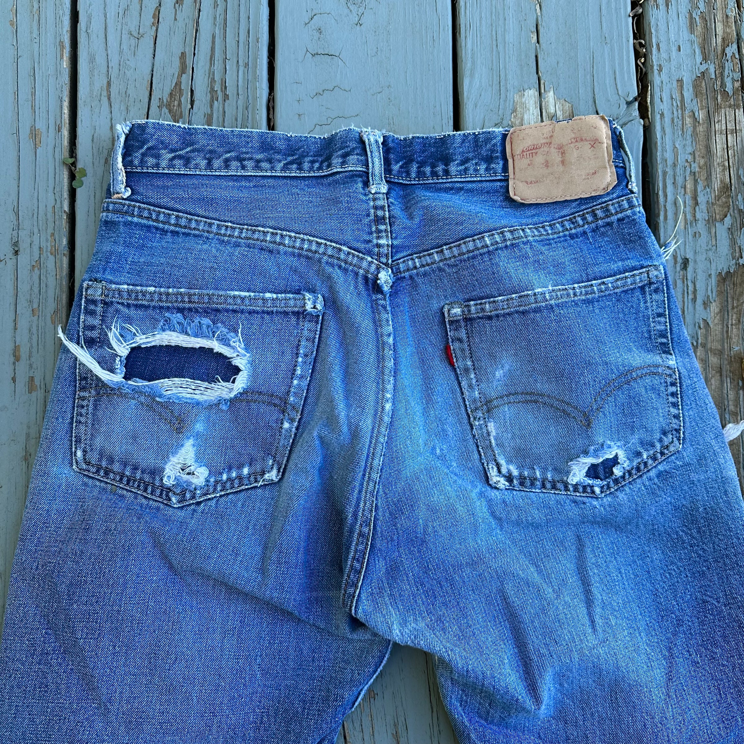 1970’s Thrashed Levi’s 501 Single Stitch Redline Denim Jeans 31” x 28”