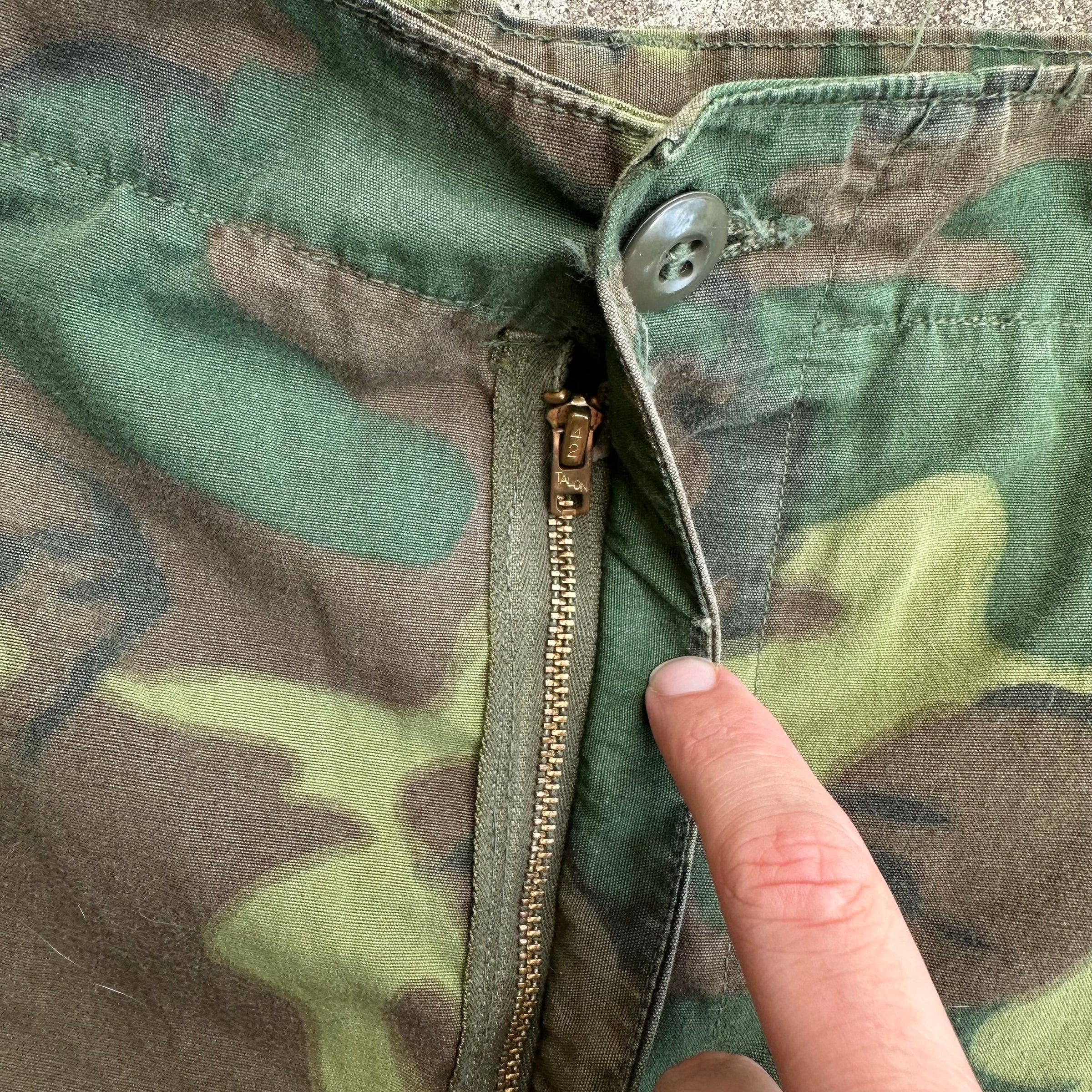 1960’s Vietnam War ERDL Camo Poplin Jungle Pants Large Long