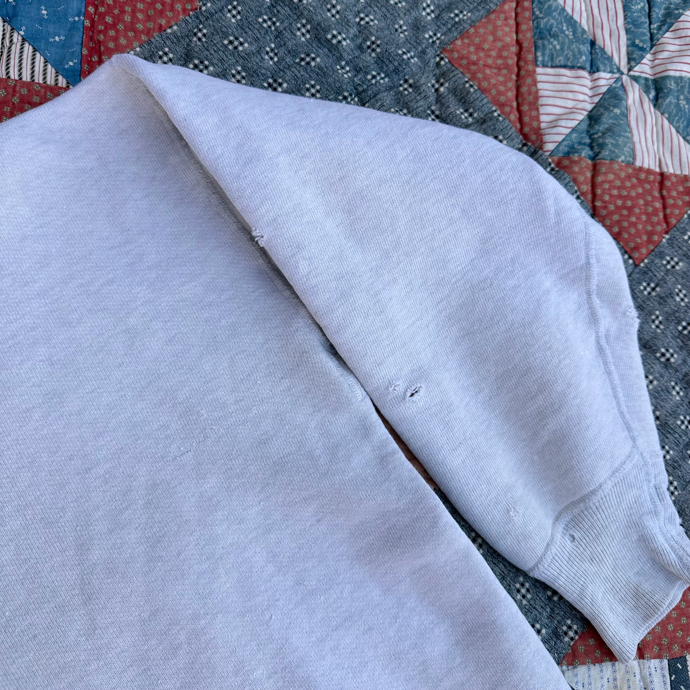 1950’s Champion Running Man Scottish Terrier Crewneck Sweatshirt 25” Chest