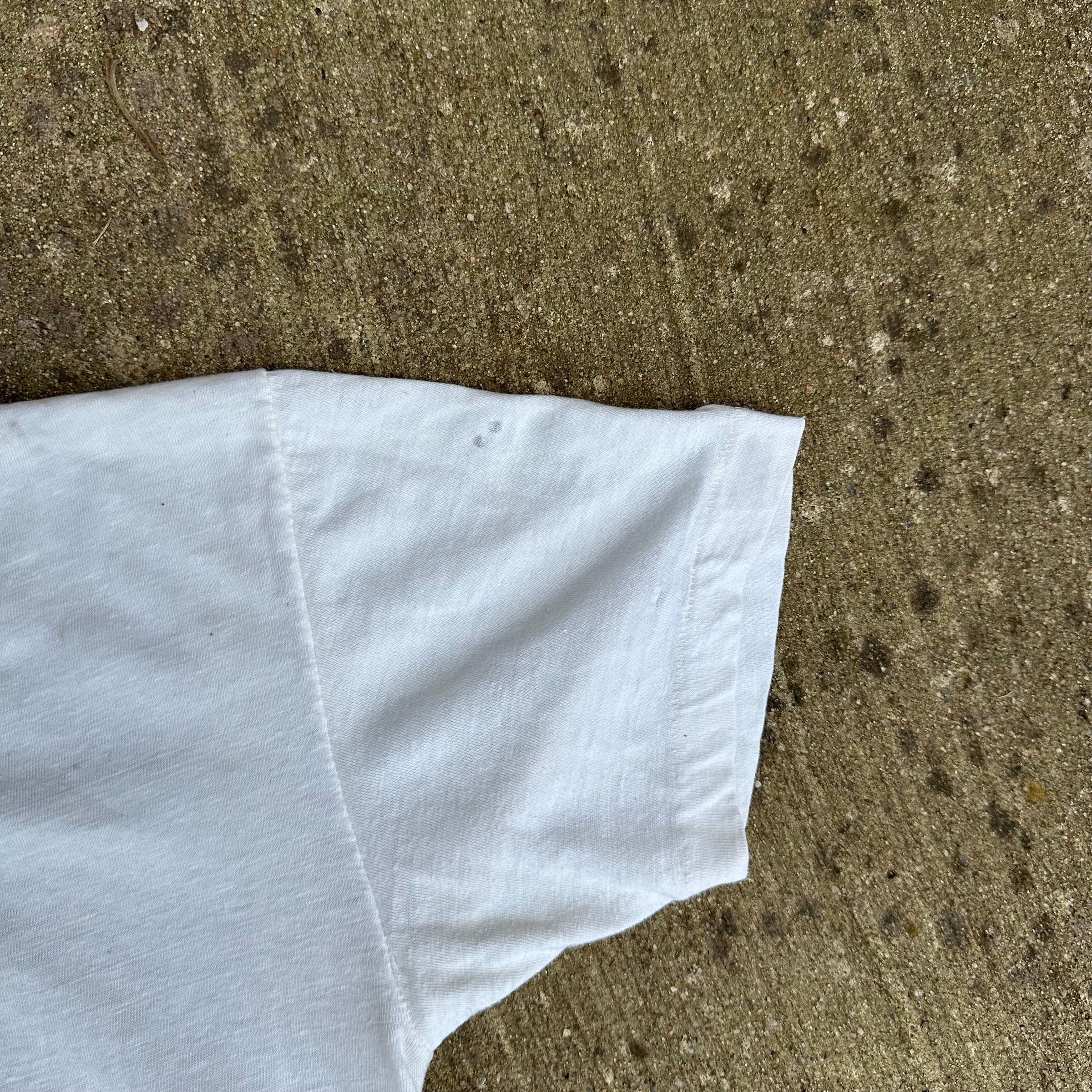 1960’s Taylor’s Bar “Drink, Smoke, Be Jive!” T-Shirt XS