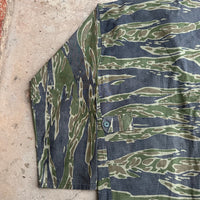 1970’s Post War Ripstop 4 Pocket Tiger Stripe Camo Shirt 25” Chest