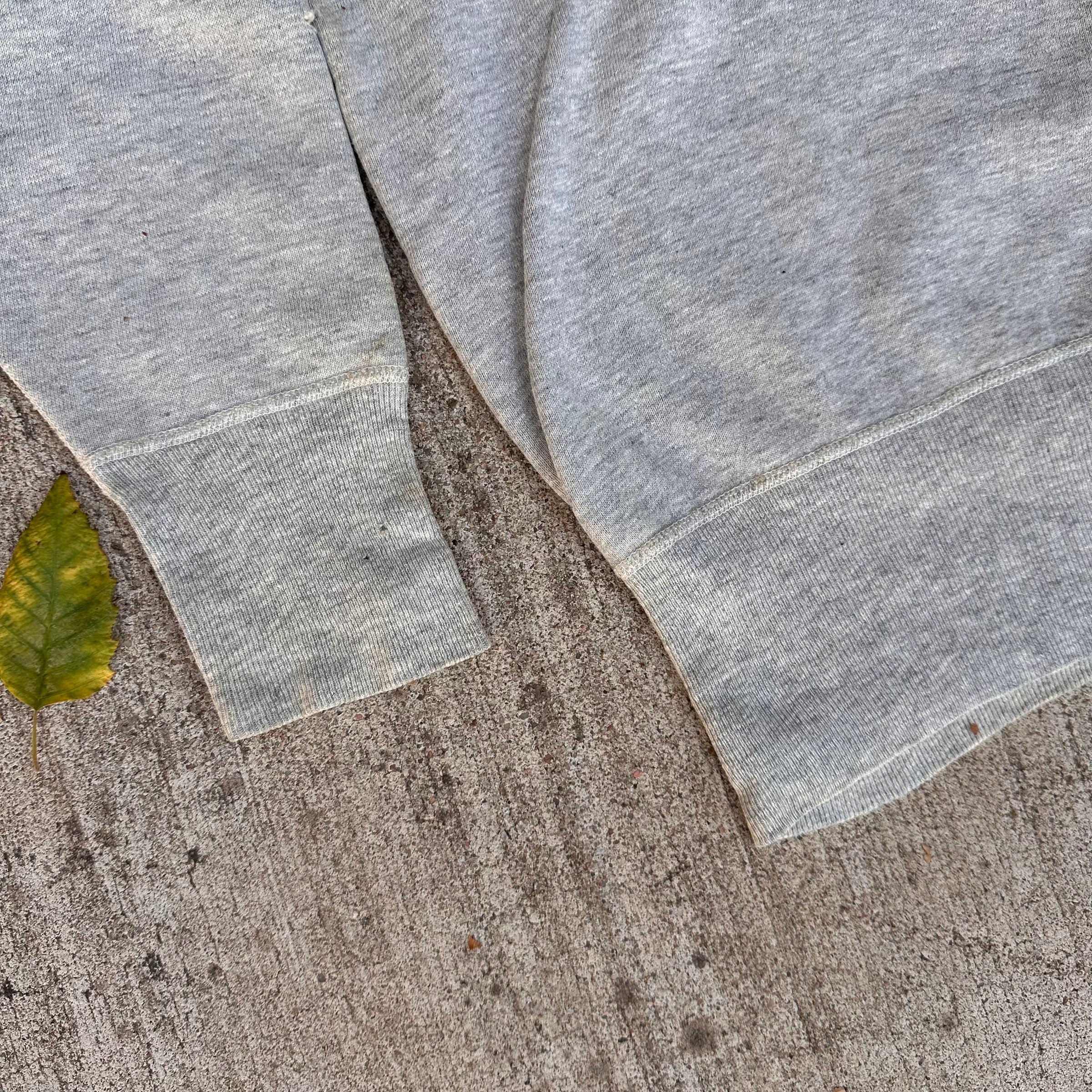 1950’s Single V Crewneck Sweatshirt 26” Chest