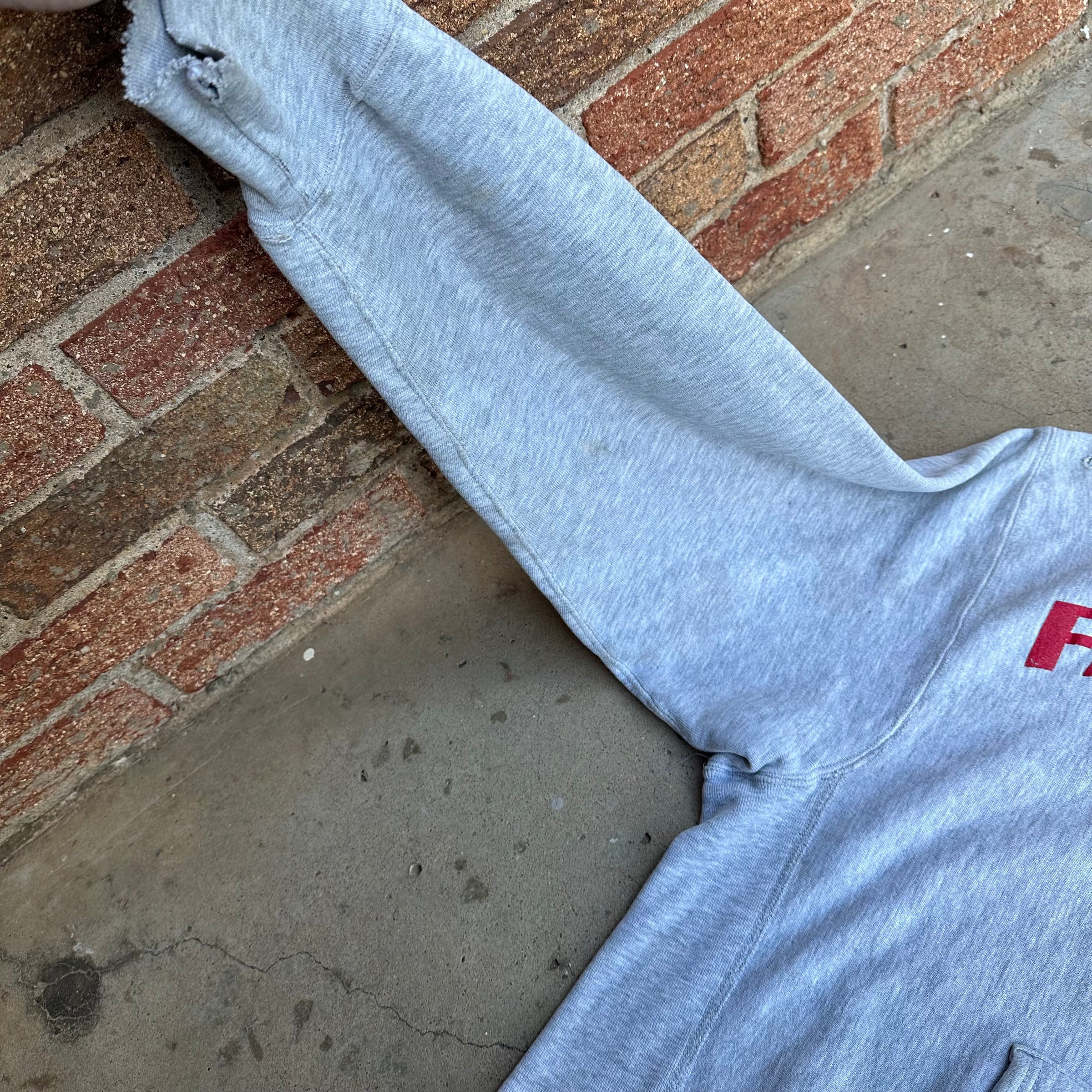 1980’s Champion Reverse Weave Winged Foot Hooded Sweatshirt Large