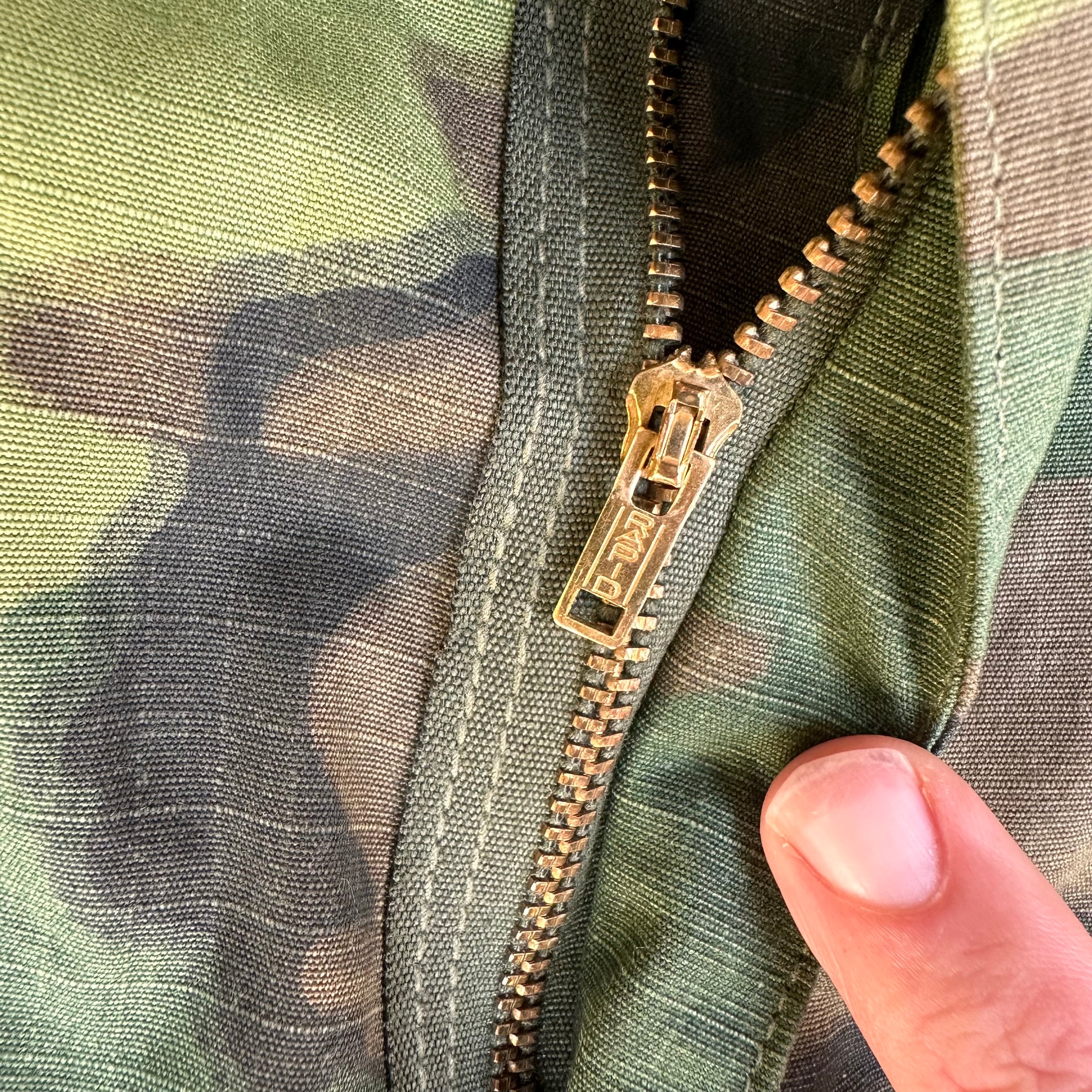 1960’s Deadstock Lime Green ERDL Jungle Pants Small Long