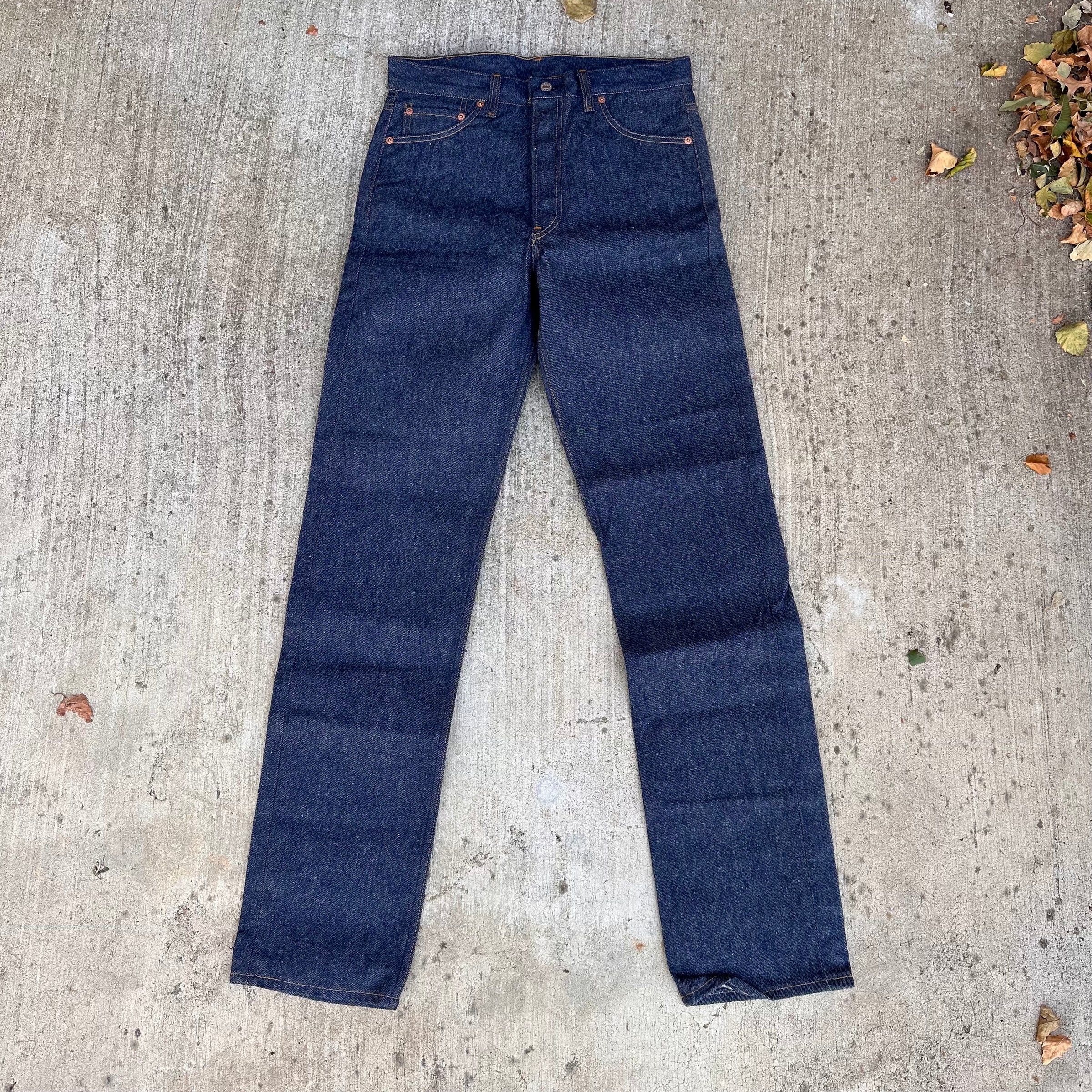 1990’s Deadstock MiUSA Levi’s 501 Shrink to Fit Denim Jeans Tagged 31” x 36”