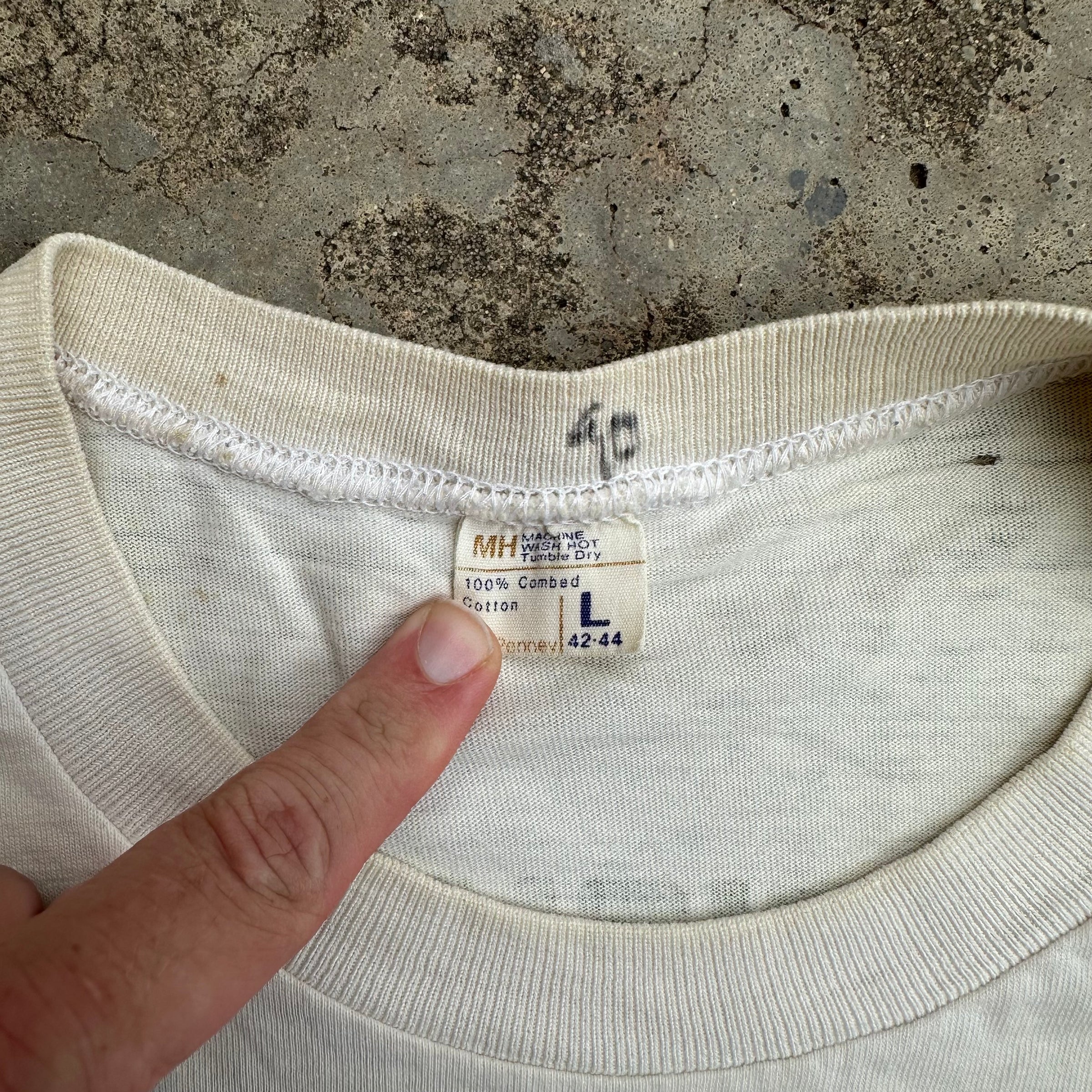 1970’s Vietnam War Marine Fighter Attack Squadron T-Shirt Medium