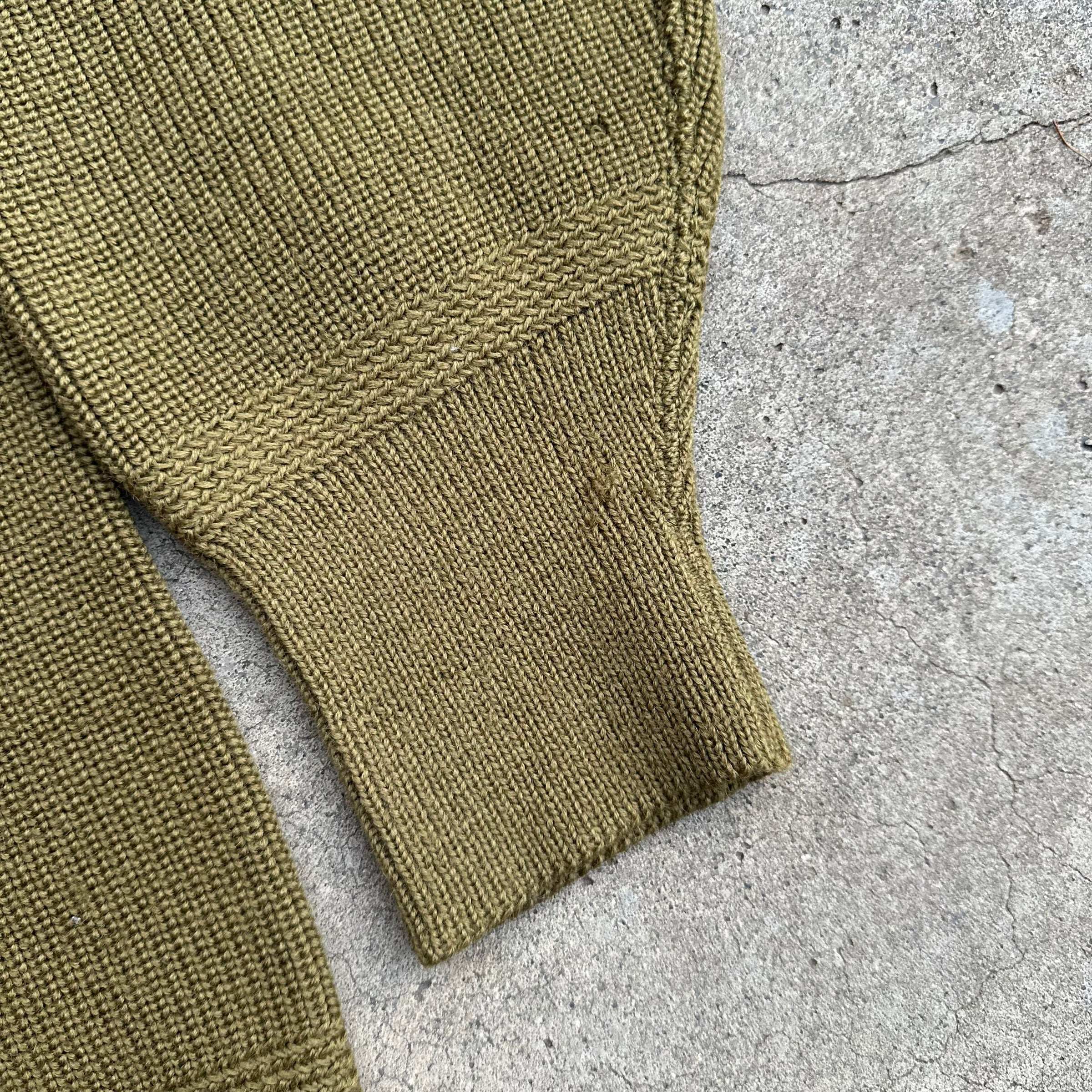 1940’s WWII Deadstock US Army V-Neck Sweater Size 42