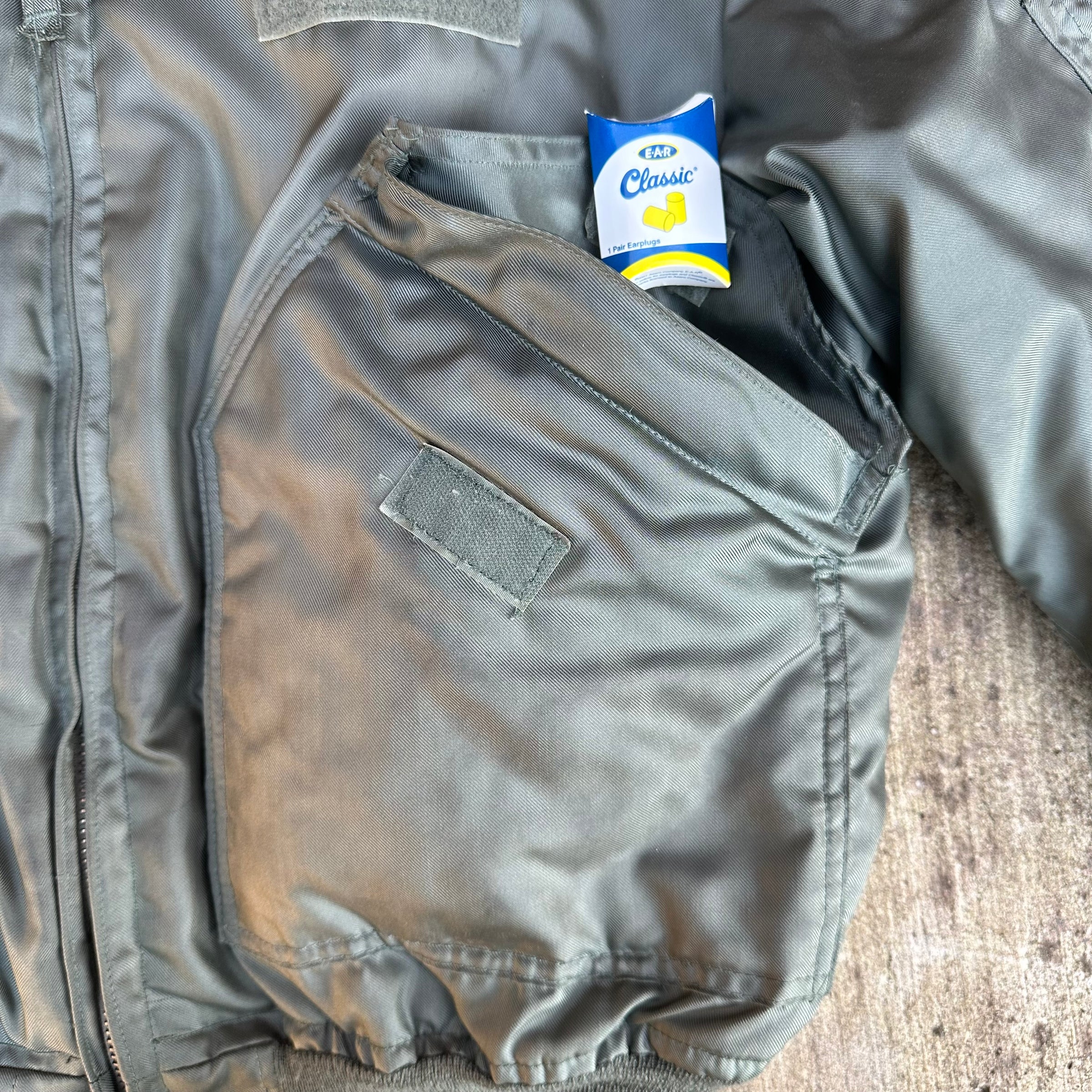 1980’s USAF CWU-45/P Flight Jacket Large