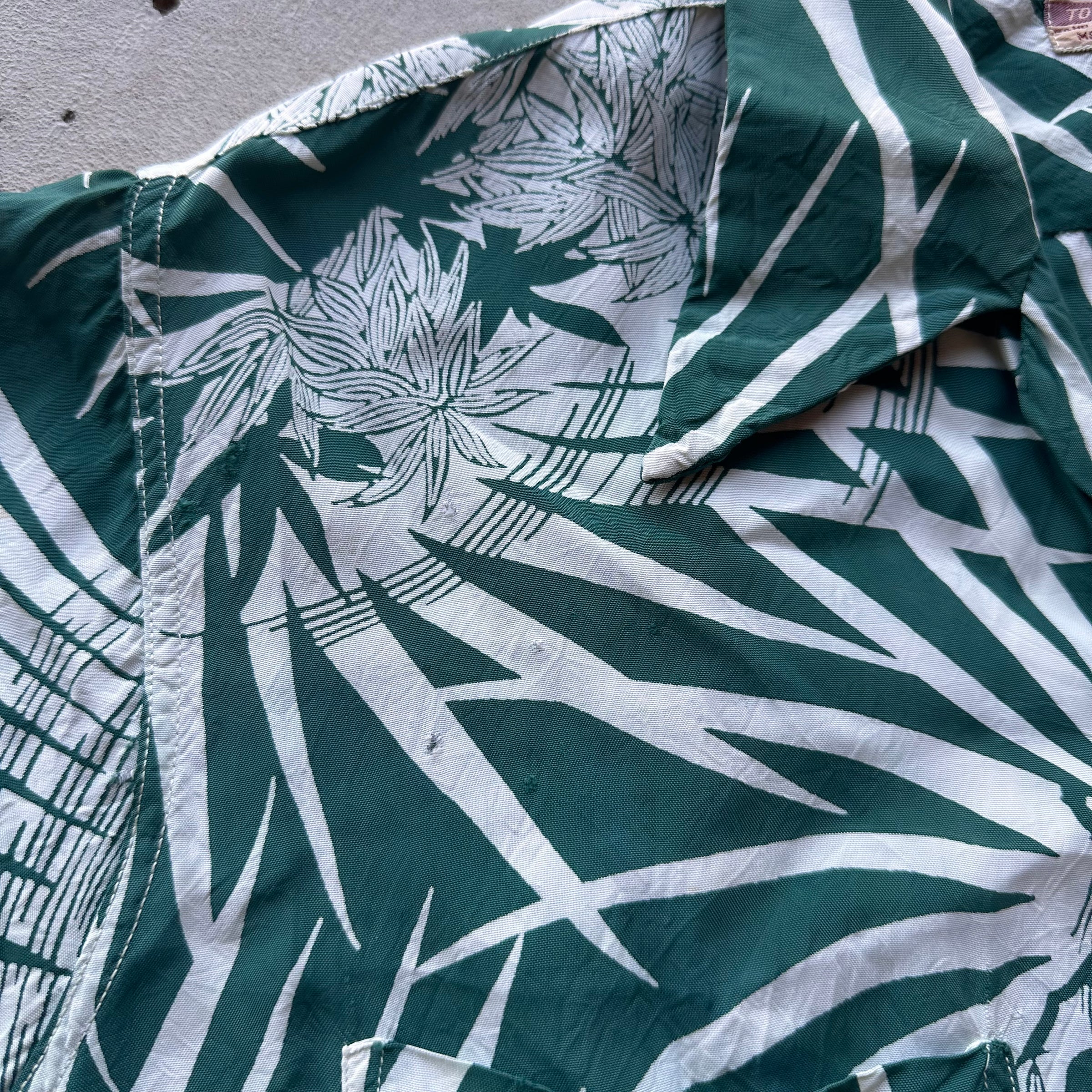 1940’s/50’s Penney’s TopFlight Rayon Hawaiian Shirt Medium