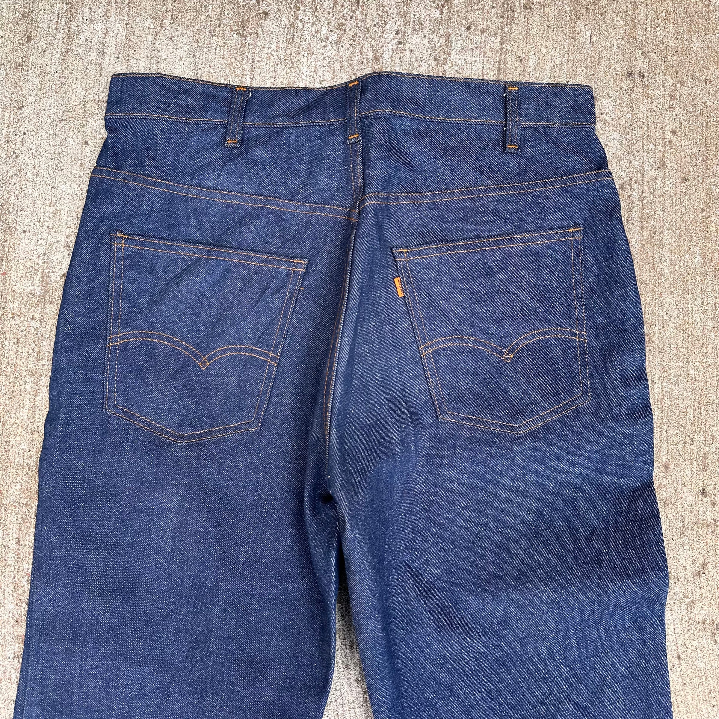 1970’s Deadstock Levi’s 646 Bellbottom Jeans 35” x 32”