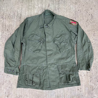 1960’s Vietnam War 1st Infantry Patched Poplin Jungle Jacket Small Short