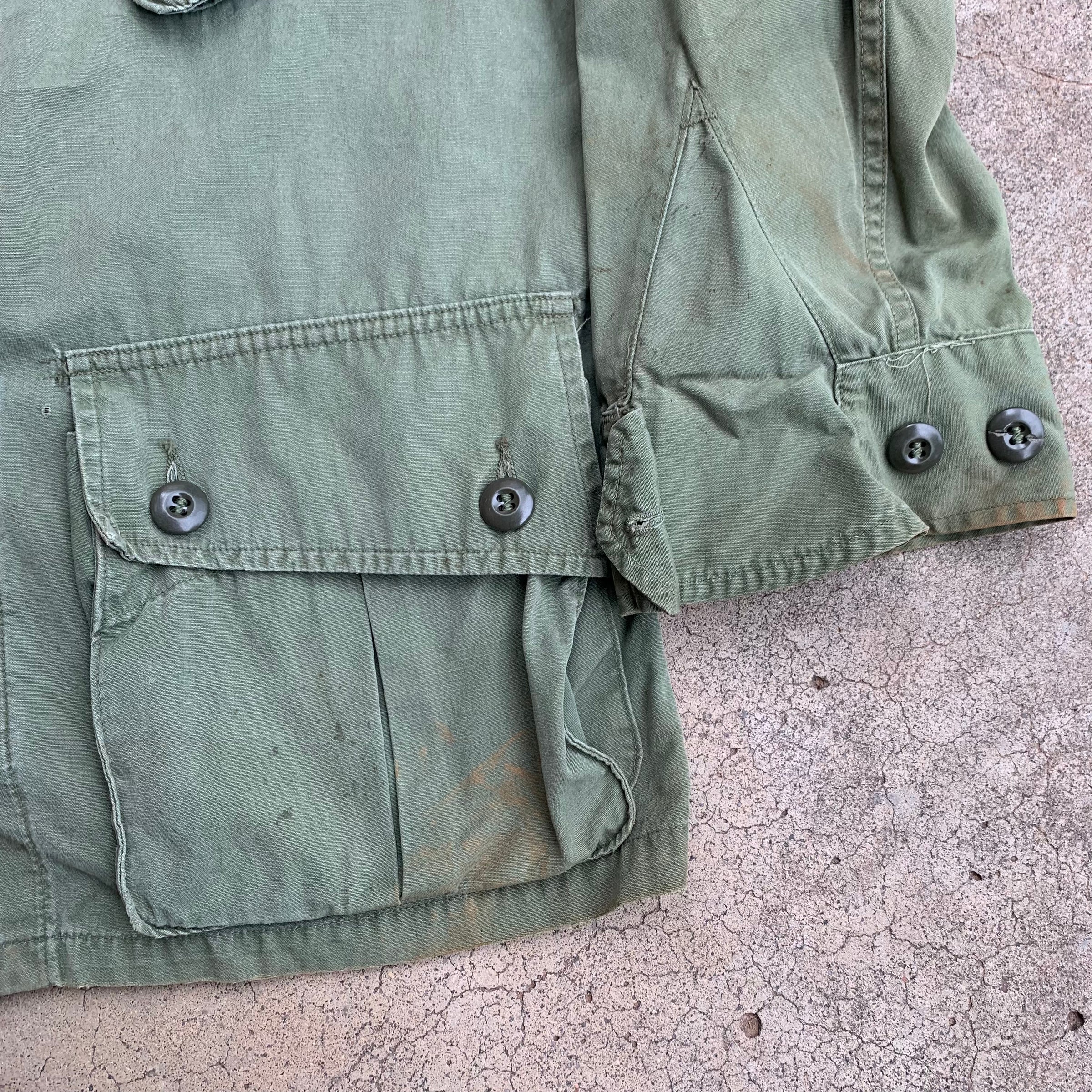 1963 Stenciled First Pattern Jungle Jacket Small Short