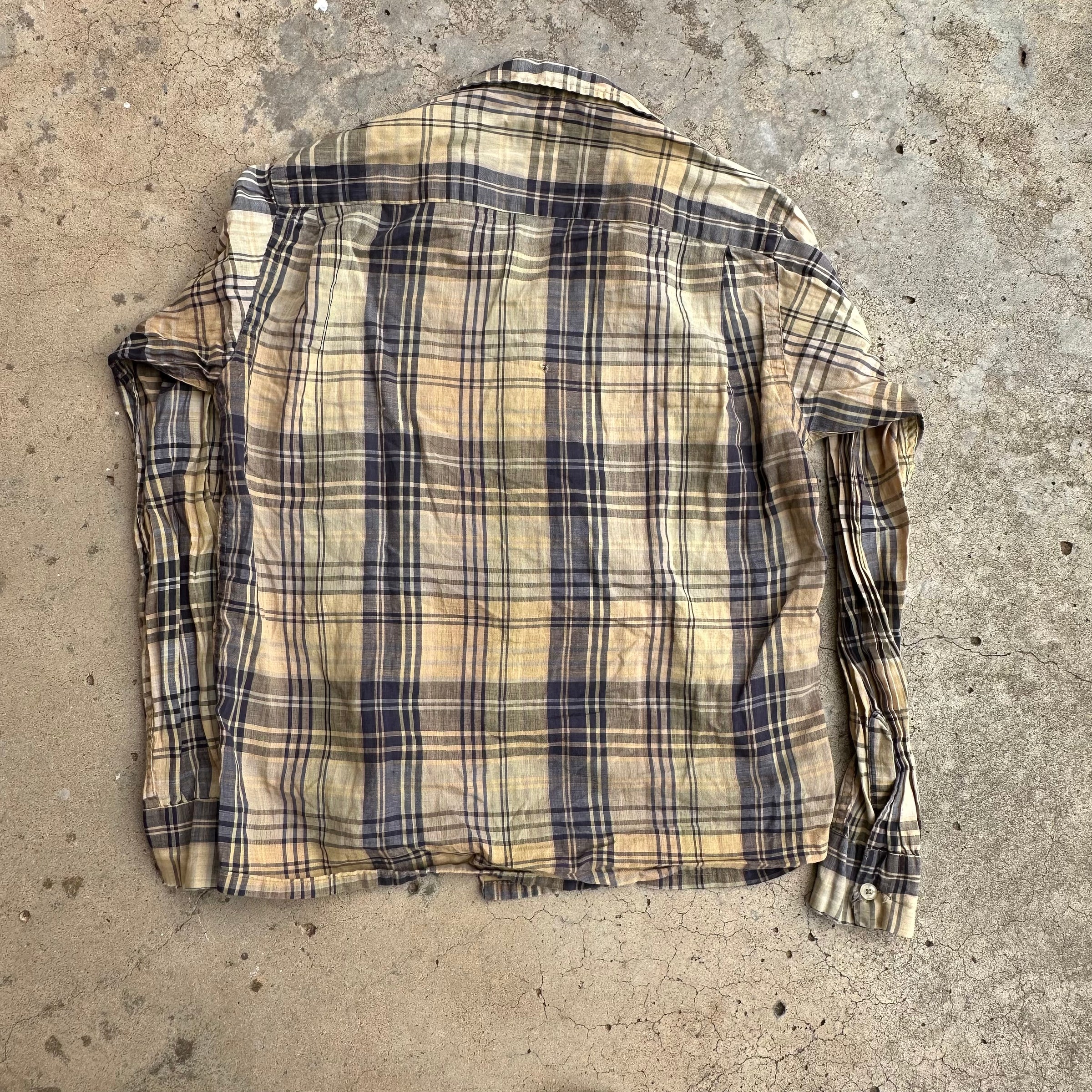 1950’s/60’s Marlboro Plaid Loop Collar Shirt Small