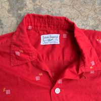 1960's Patterned Red Loop Collar Shirt Medium