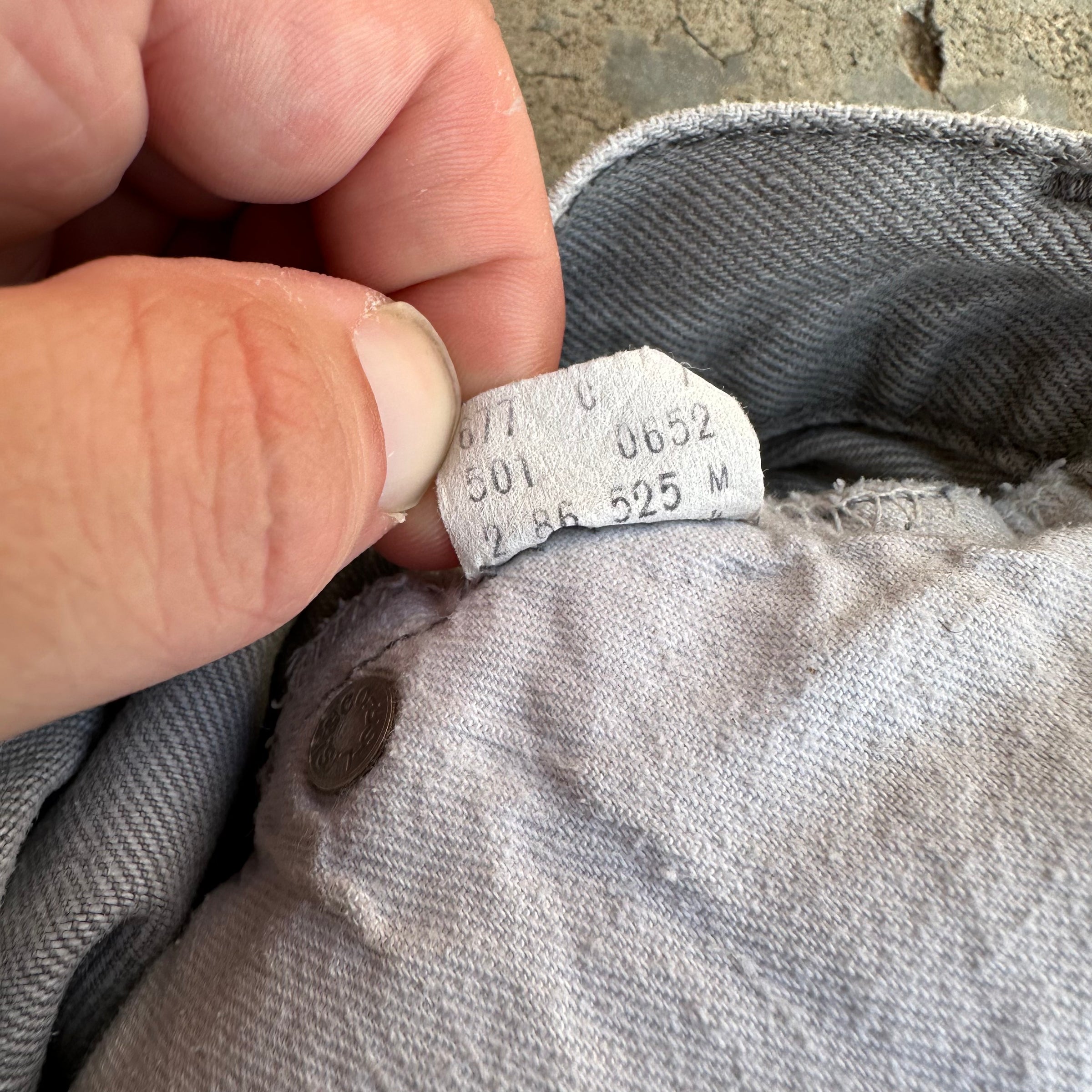1980’s Levi’s 501 Grey Denim Jean Shorts 30” x 4.5”