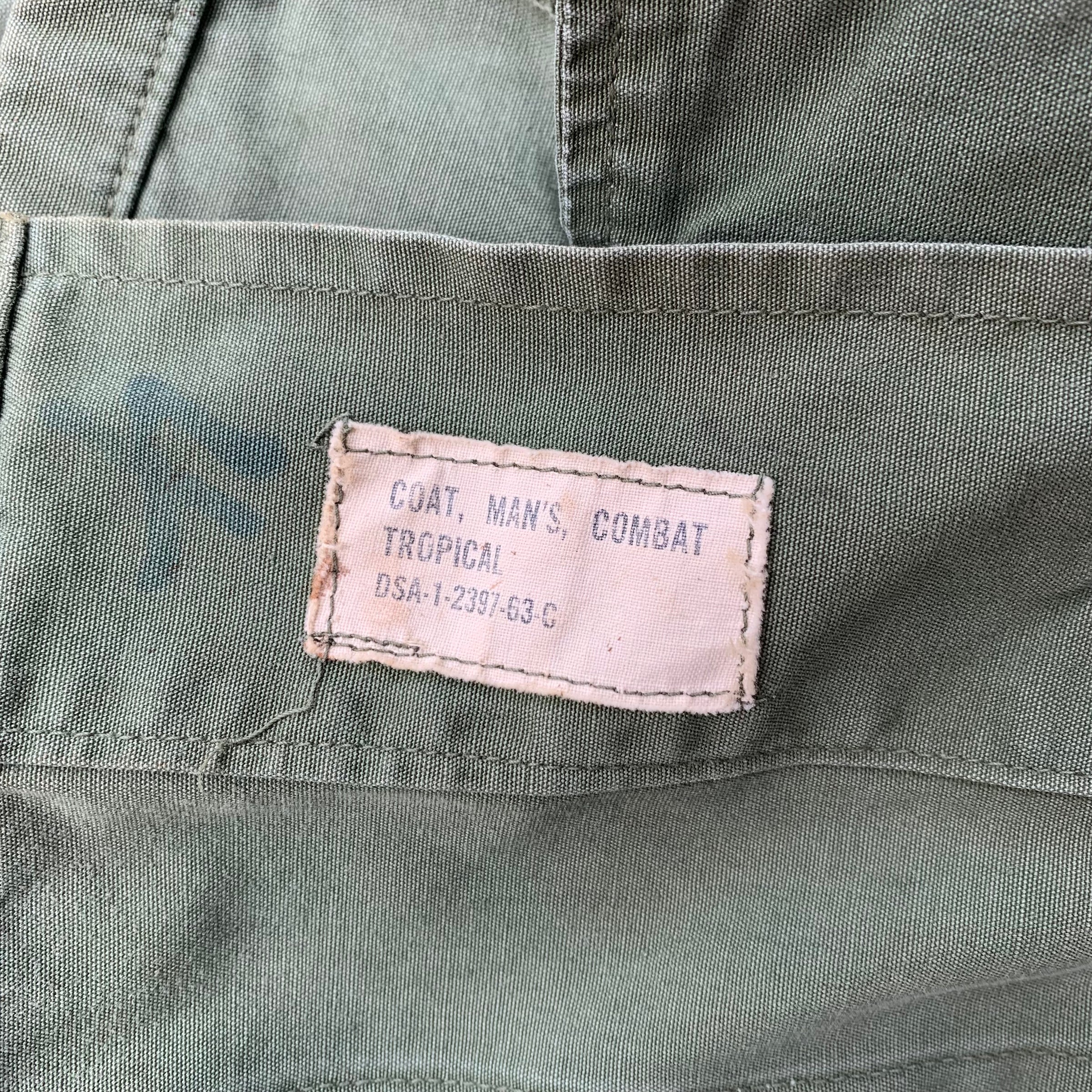 1963 Stenciled First Pattern Jungle Jacket Small Short