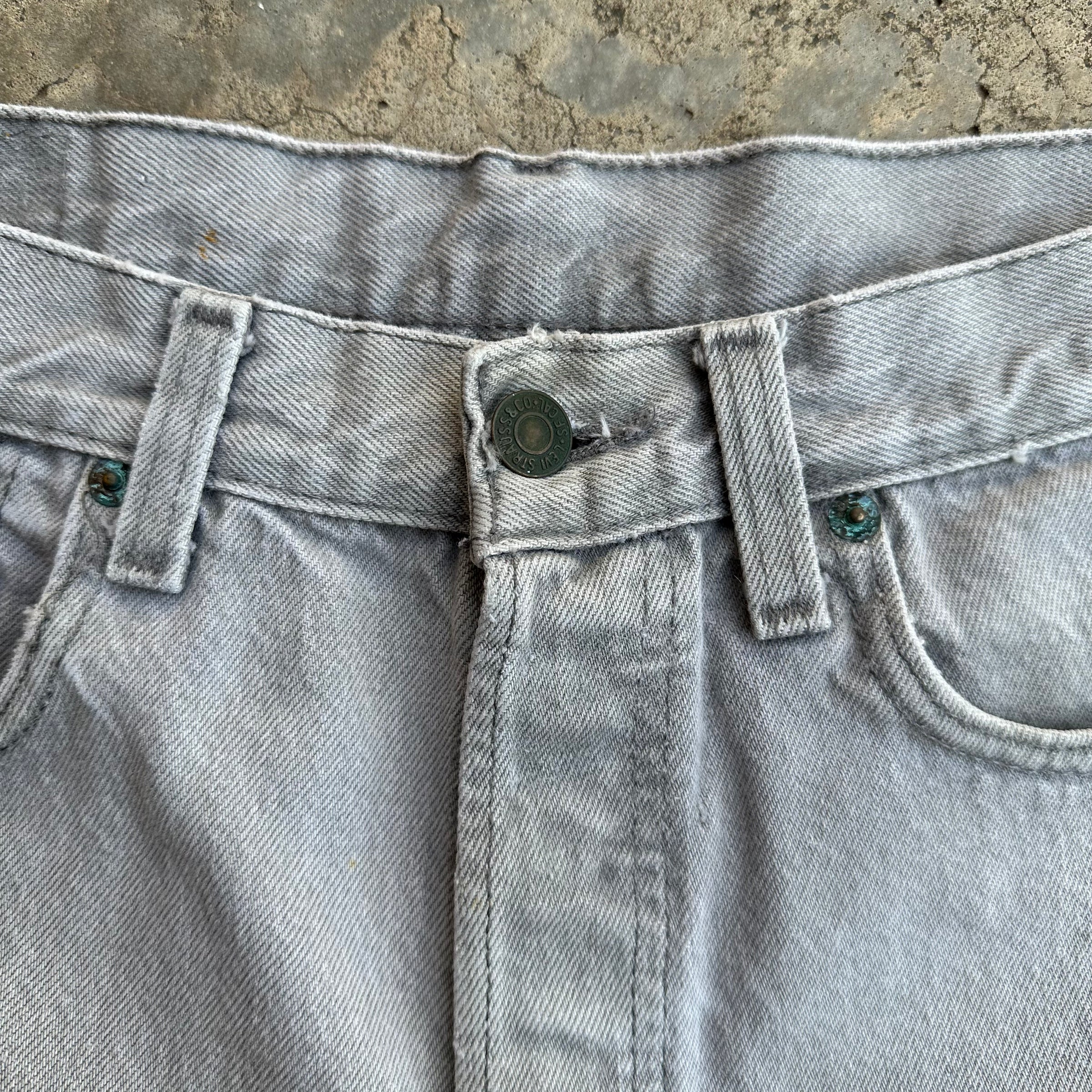1980’s Levi’s 501 Grey Denim Jean Shorts 30” x 4.5”