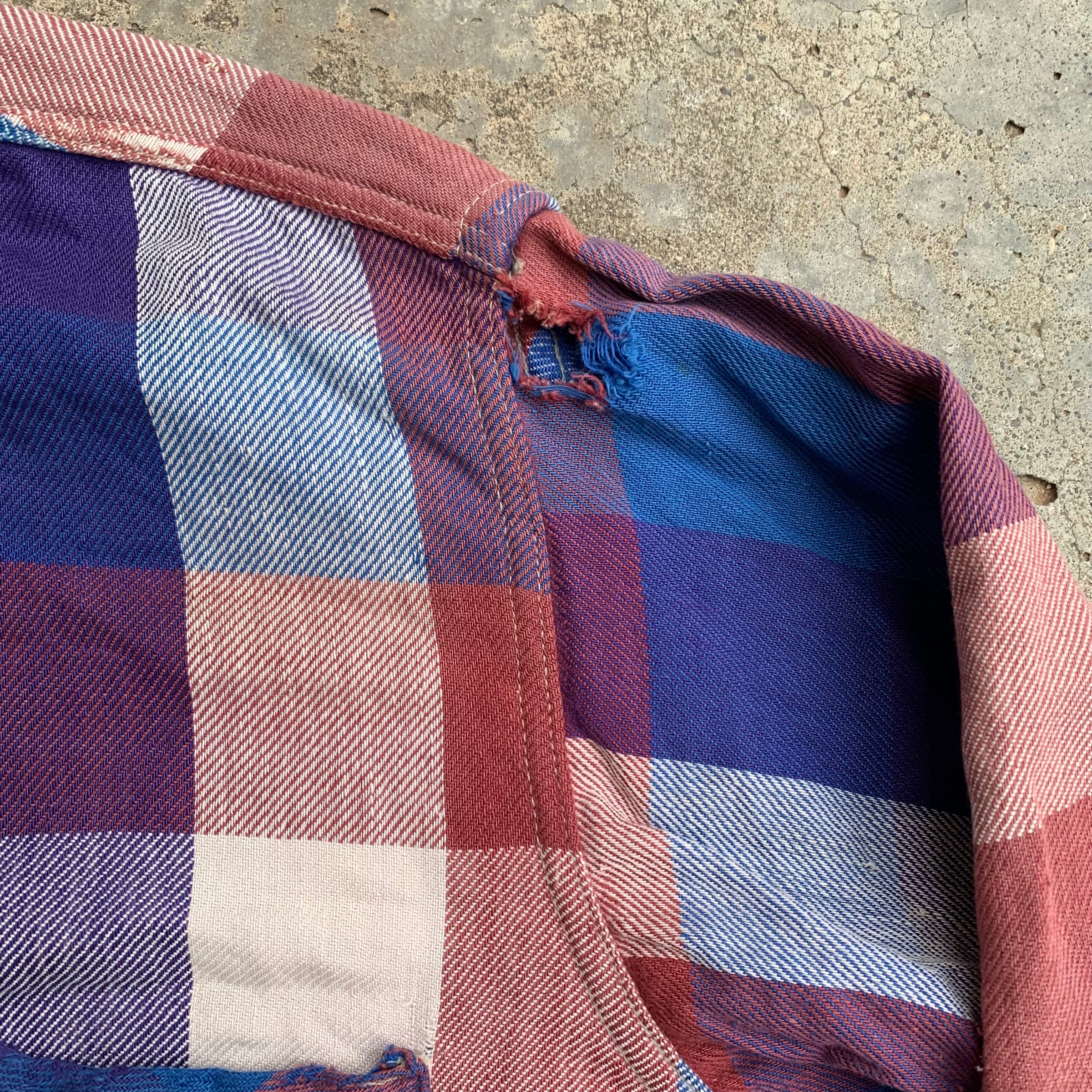 1950’s Thrashed Sun Valley Cotton Flannel Shirt Medium