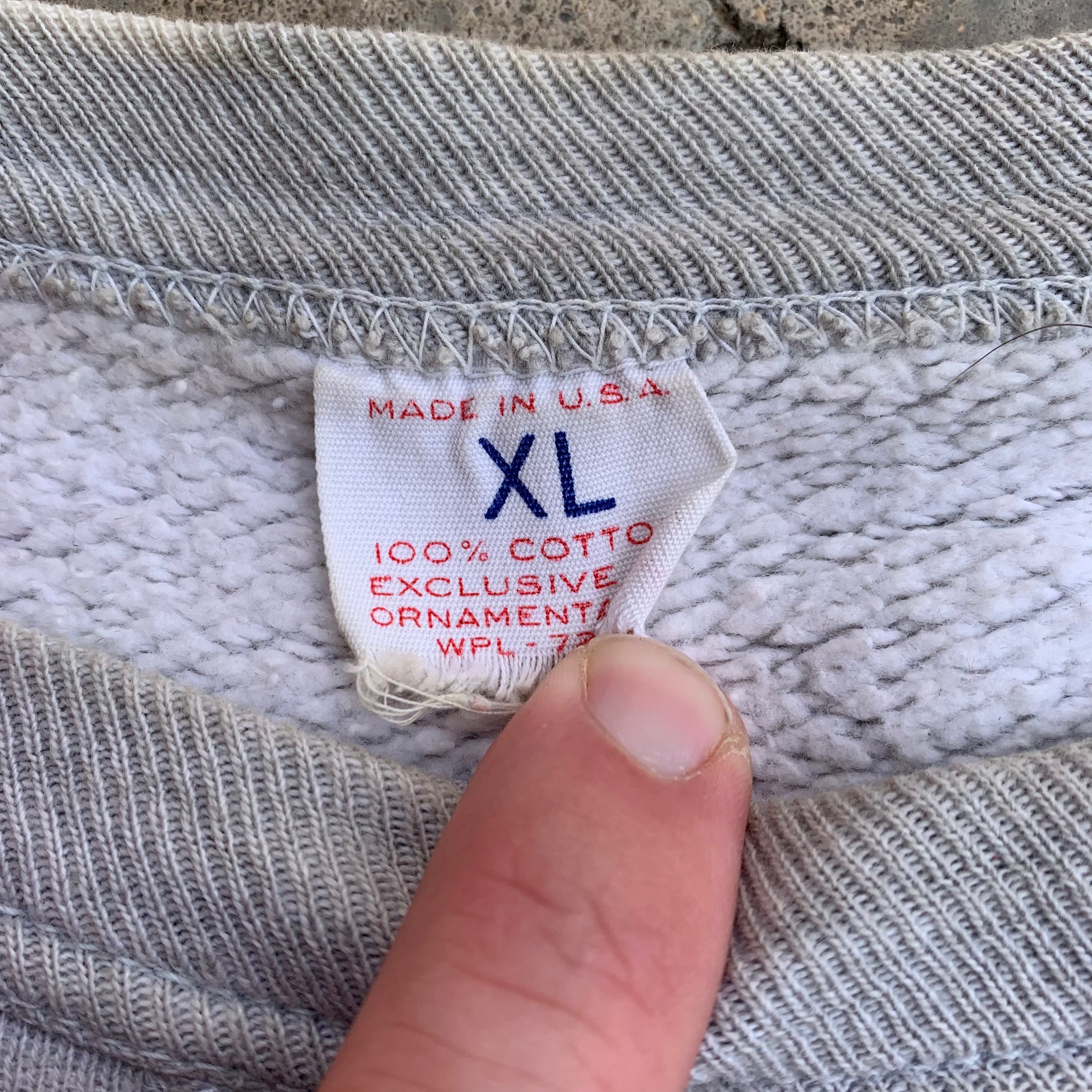 1950’s Grey Single V Crewneck Sweatshirt XL