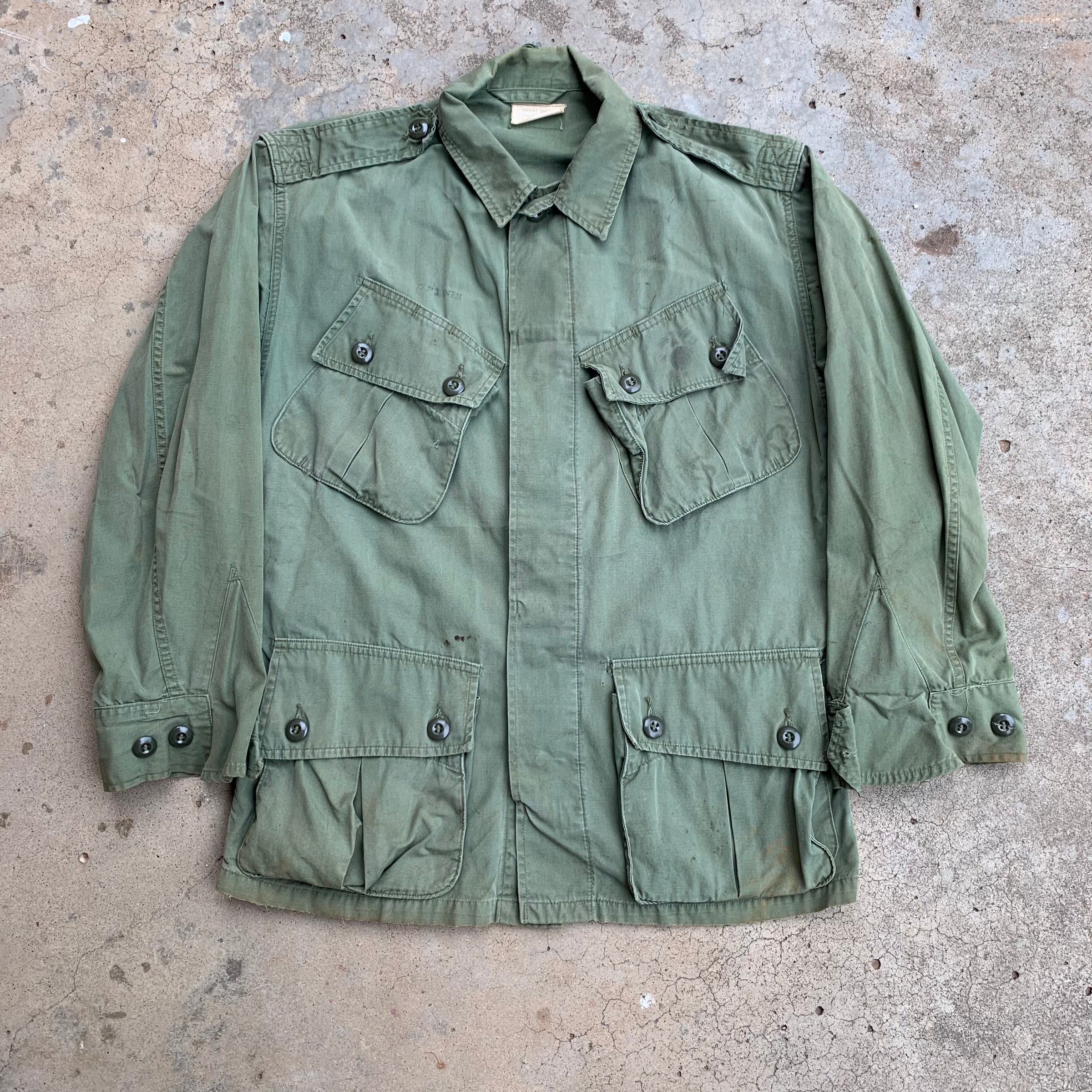 1963 Stenciled First Pattern Jungle Jacket Small Short