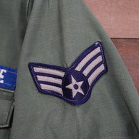 1960's Vietnam War USAF Patched Short Sleeve OG-107 Fatigue Shirt S/M
