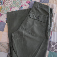 1960's-1970's Vietnam War OG-107 Fatigue Pants 28" x 29.5"