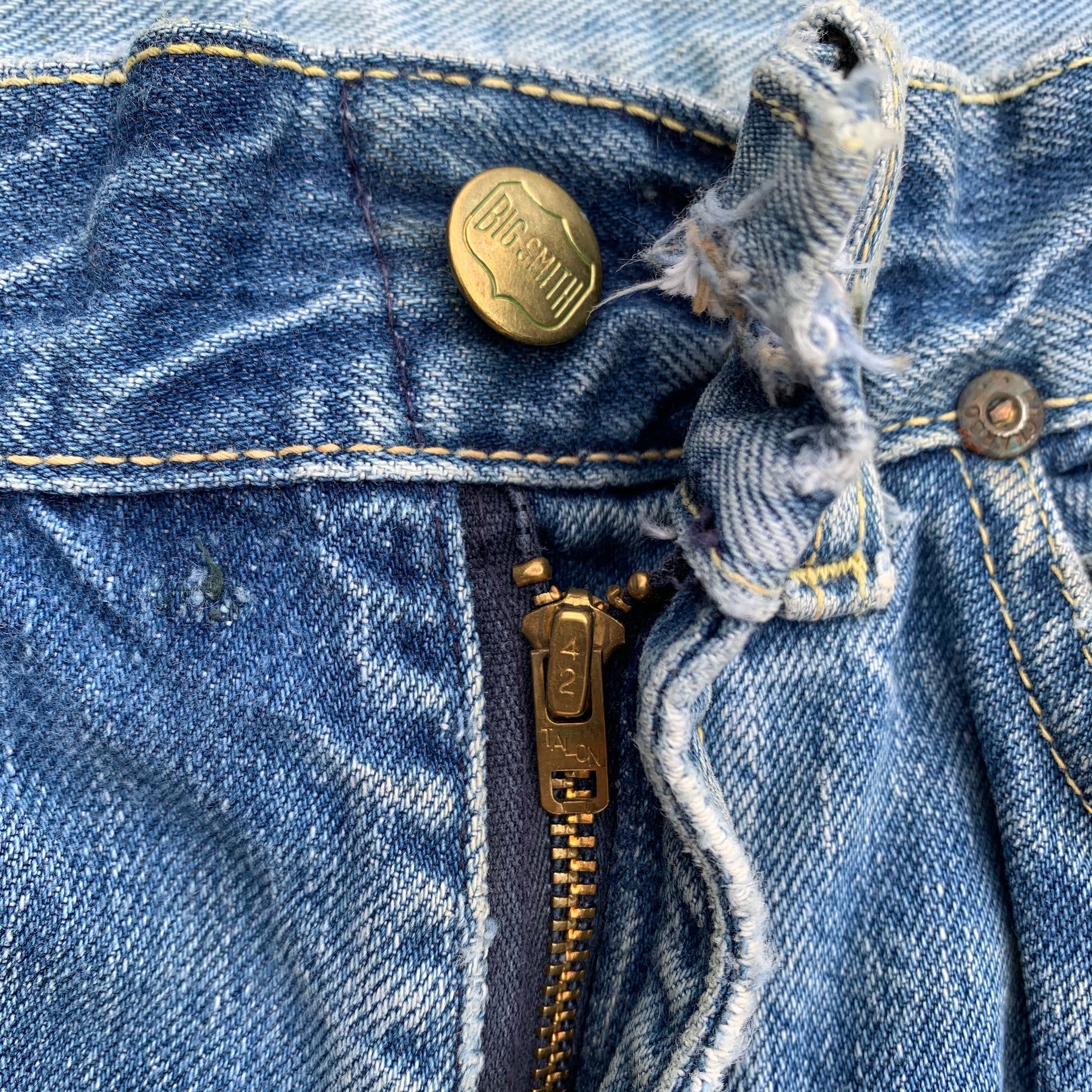 1960's Buckaroo by Big Smith Light Wash Straight Leg Denim Jeans 28.5" x 30"