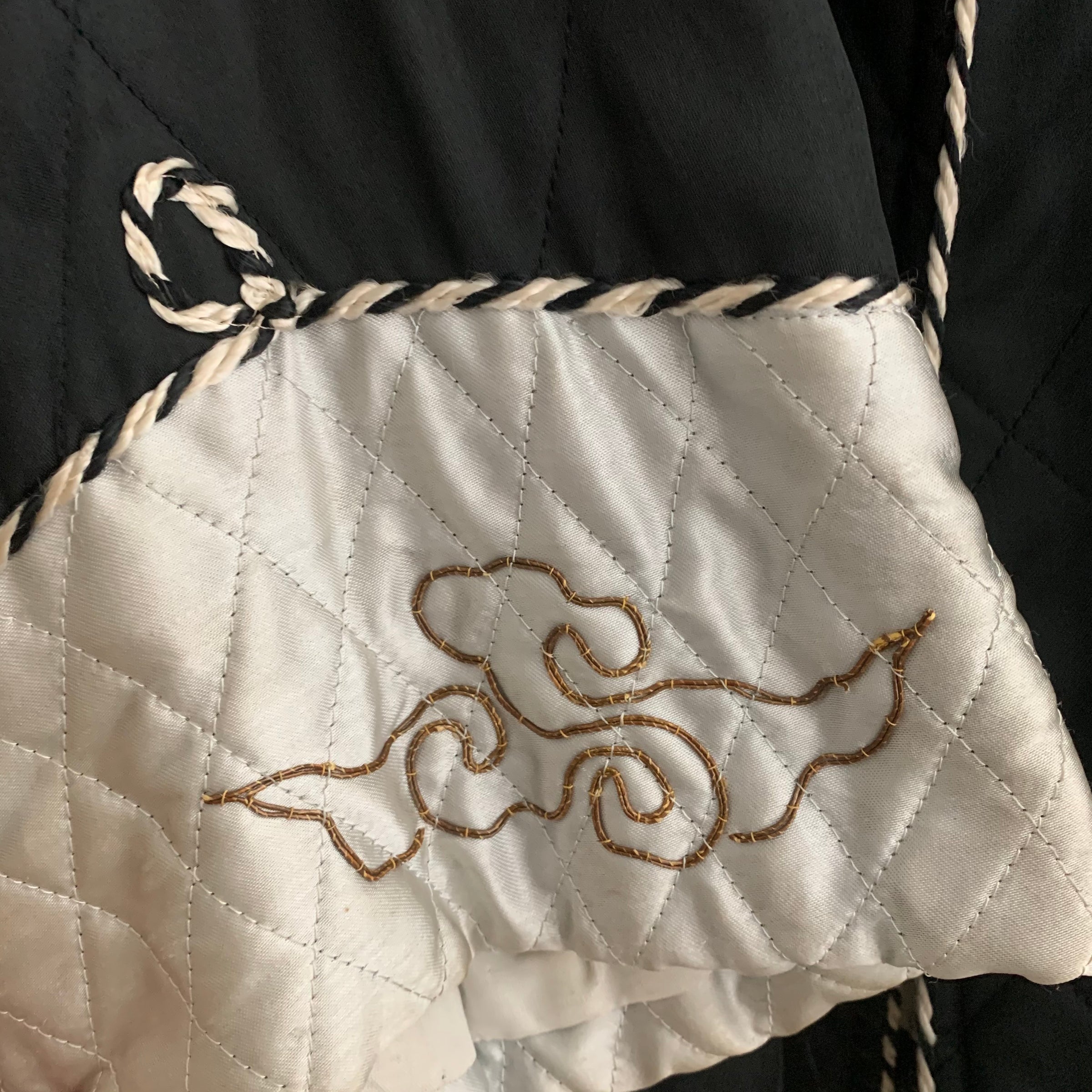 1940’s WWII Era Souvenir Smoking Jacket