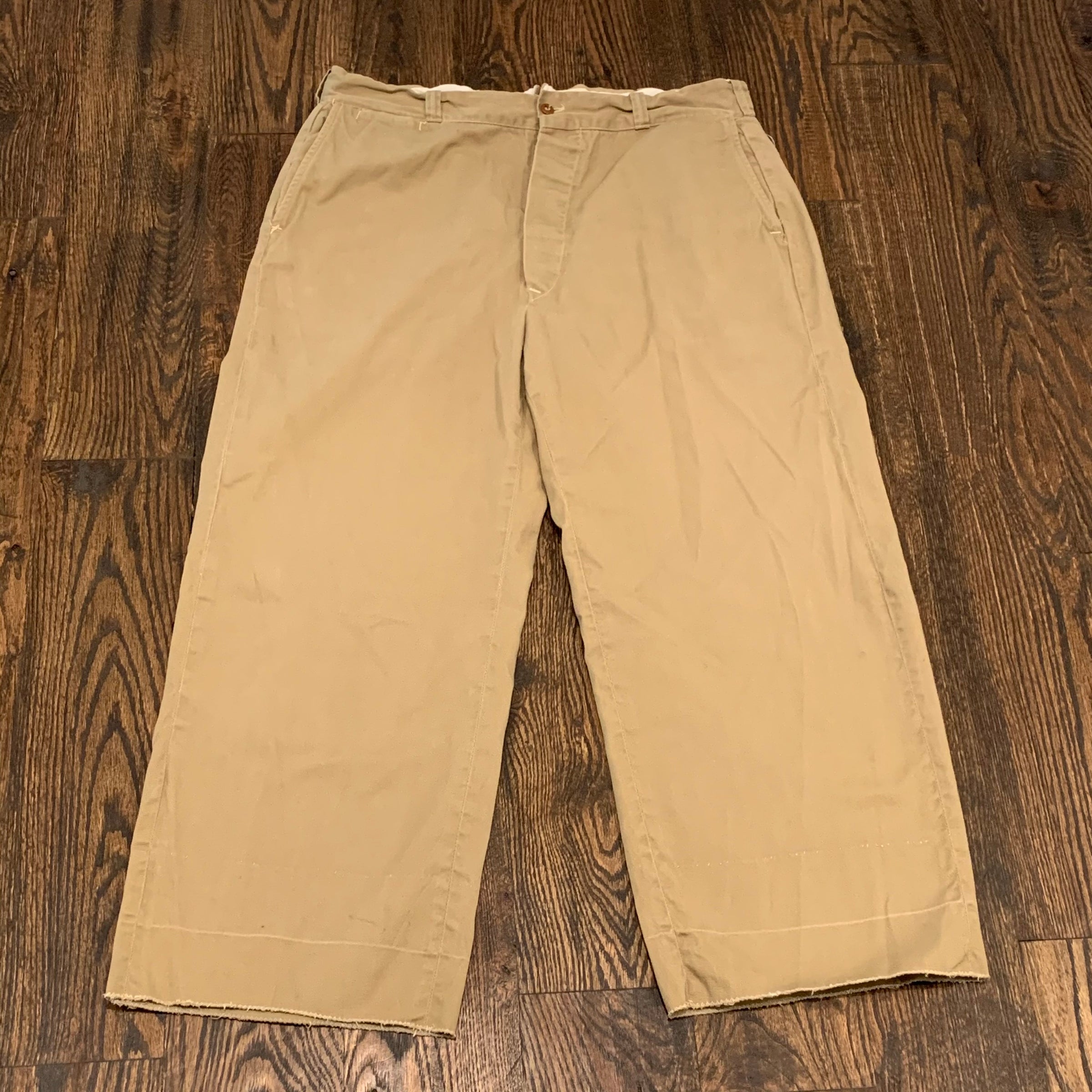 1950's Cropped Khaki Pants 34" Waist