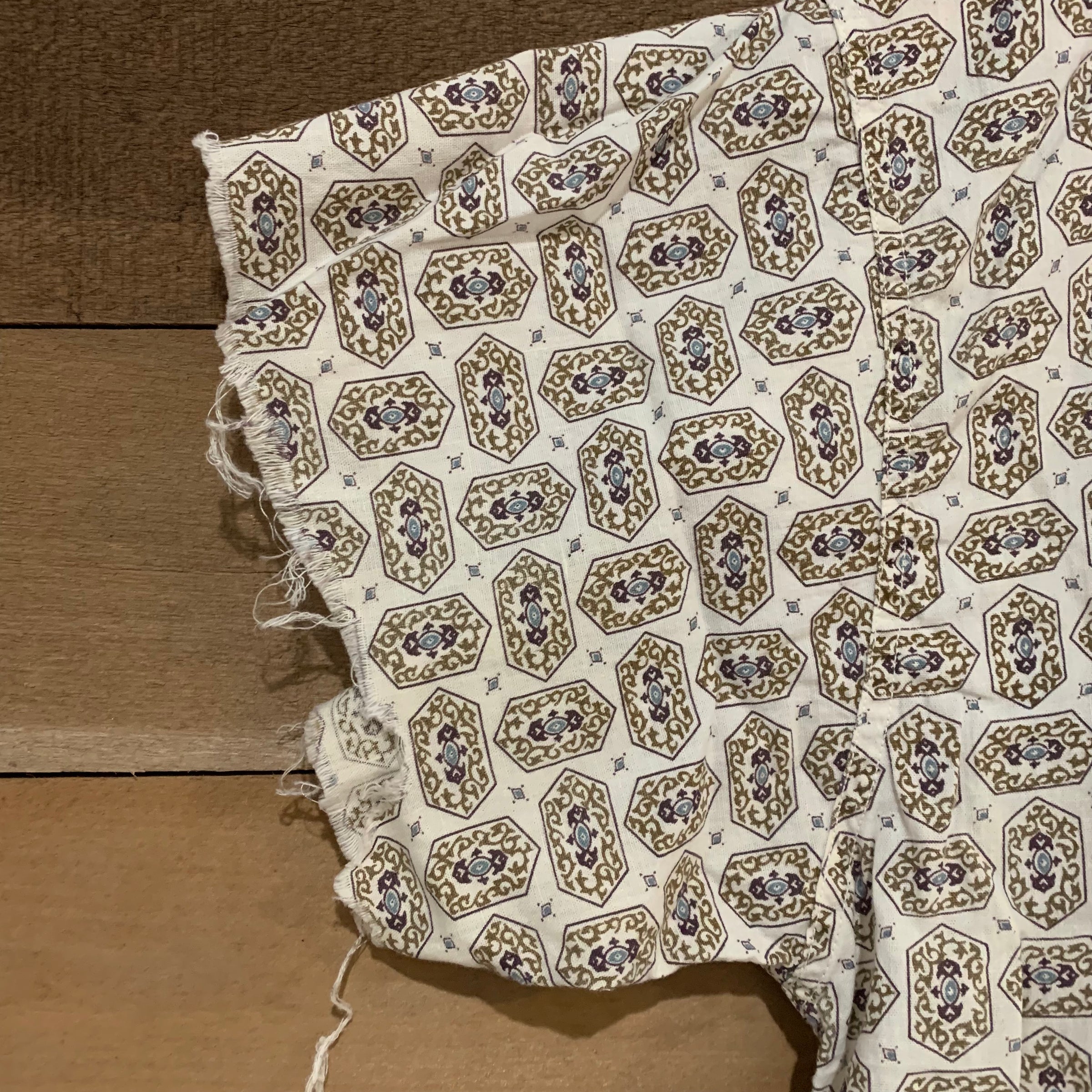 1950’s Patterned Short Sleeve Camp Collar Shirt