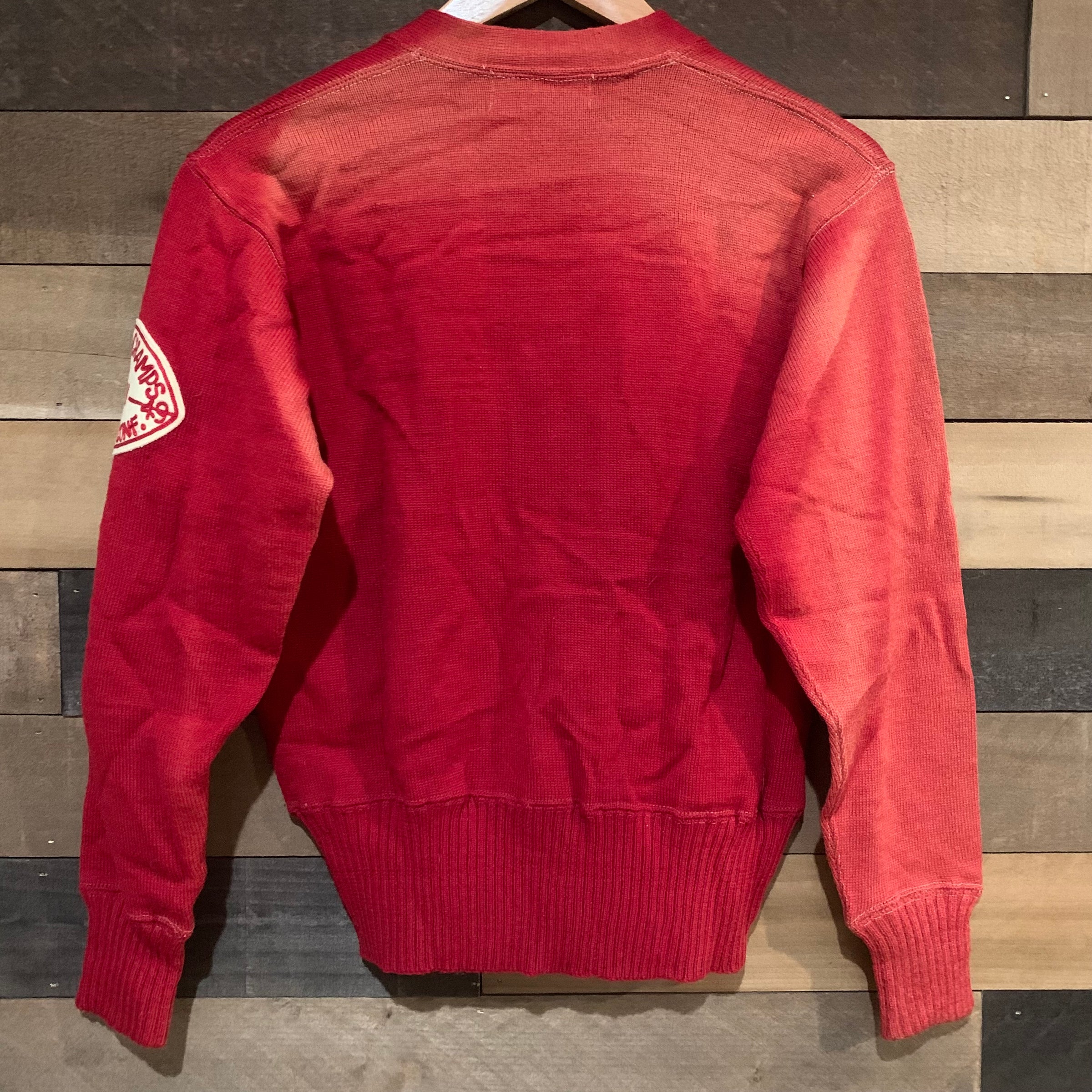 1940's Faded Red Varsity V-Neck Sweater Medium