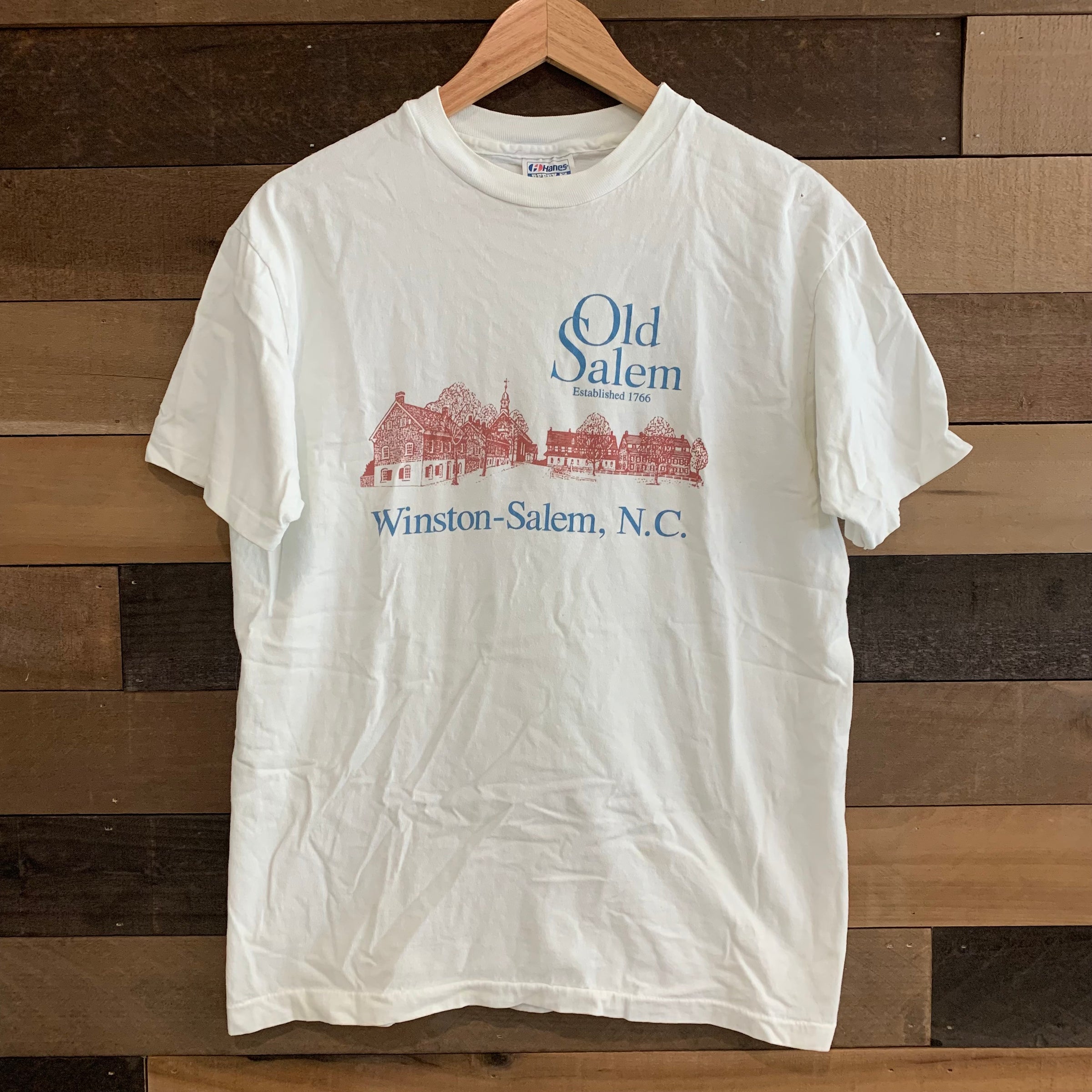 1980's/1990's Old Salem Winston Salem NC T-Shirt Medium