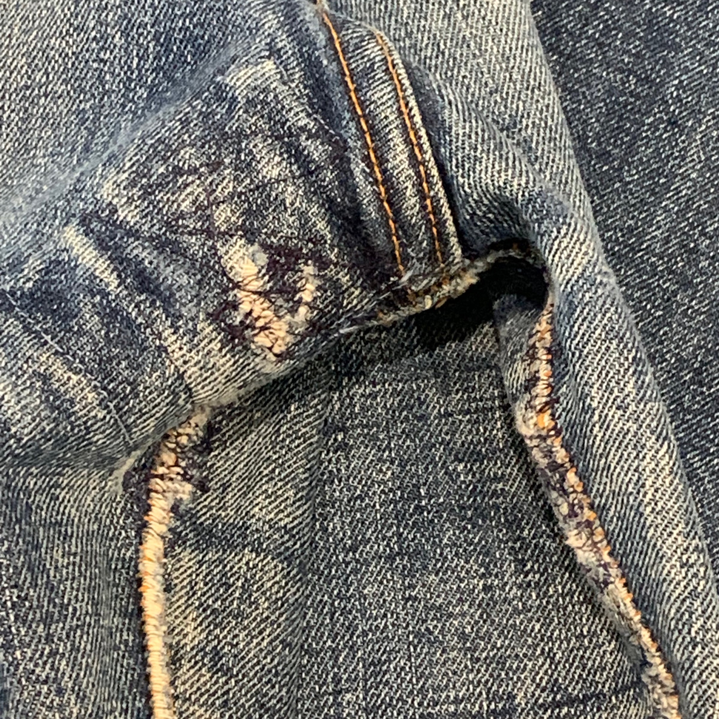 Late 1960’s Big E Selvedge Levi’s 501 Denim Jeans 27” x 29”