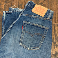 Late 1960’s Big E Selvedge Levi’s 501 Denim Jeans 27” x 29”