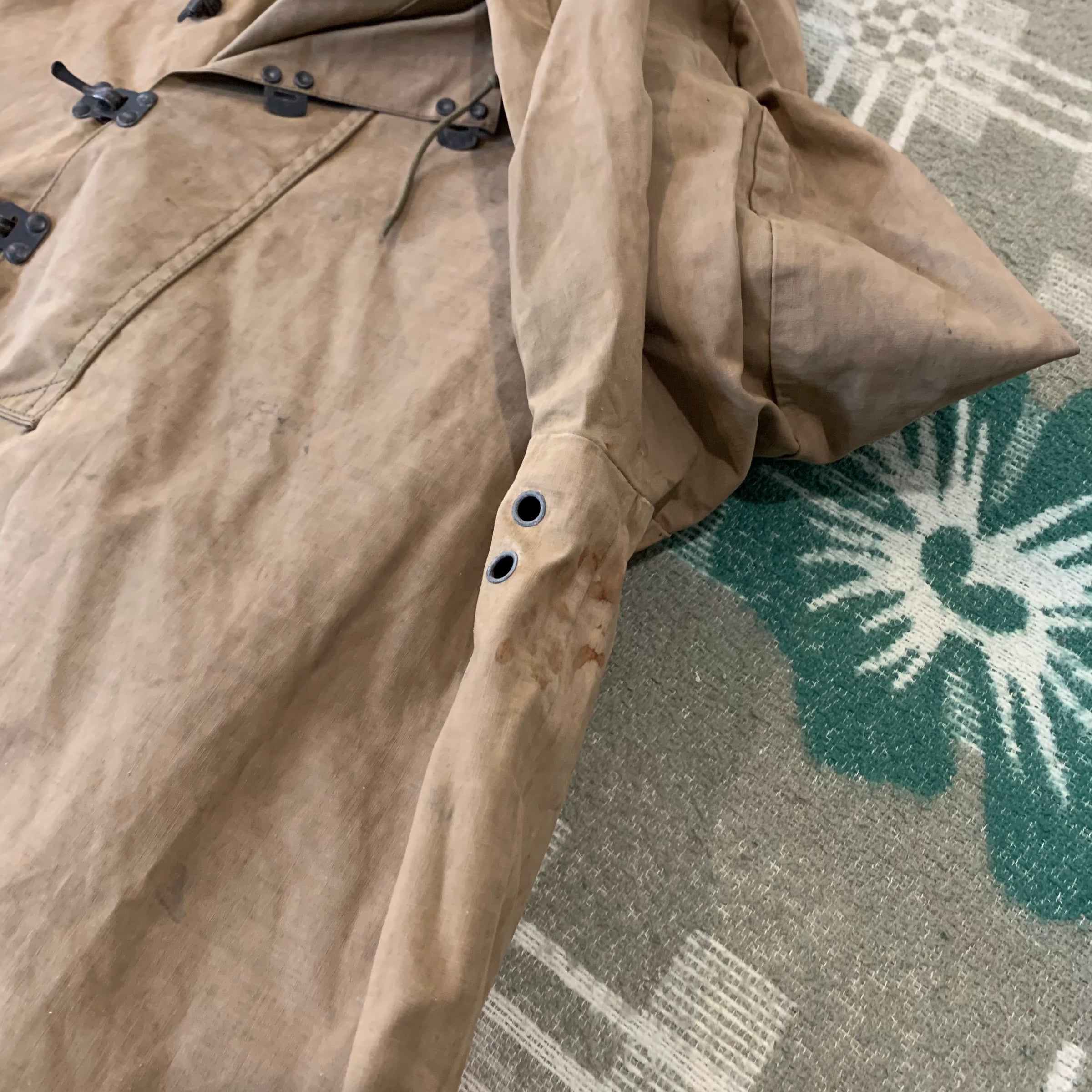 1940’s WWII US Navy 1st Pattern Wet Weather Uniform Parka with Hook Clasps Large