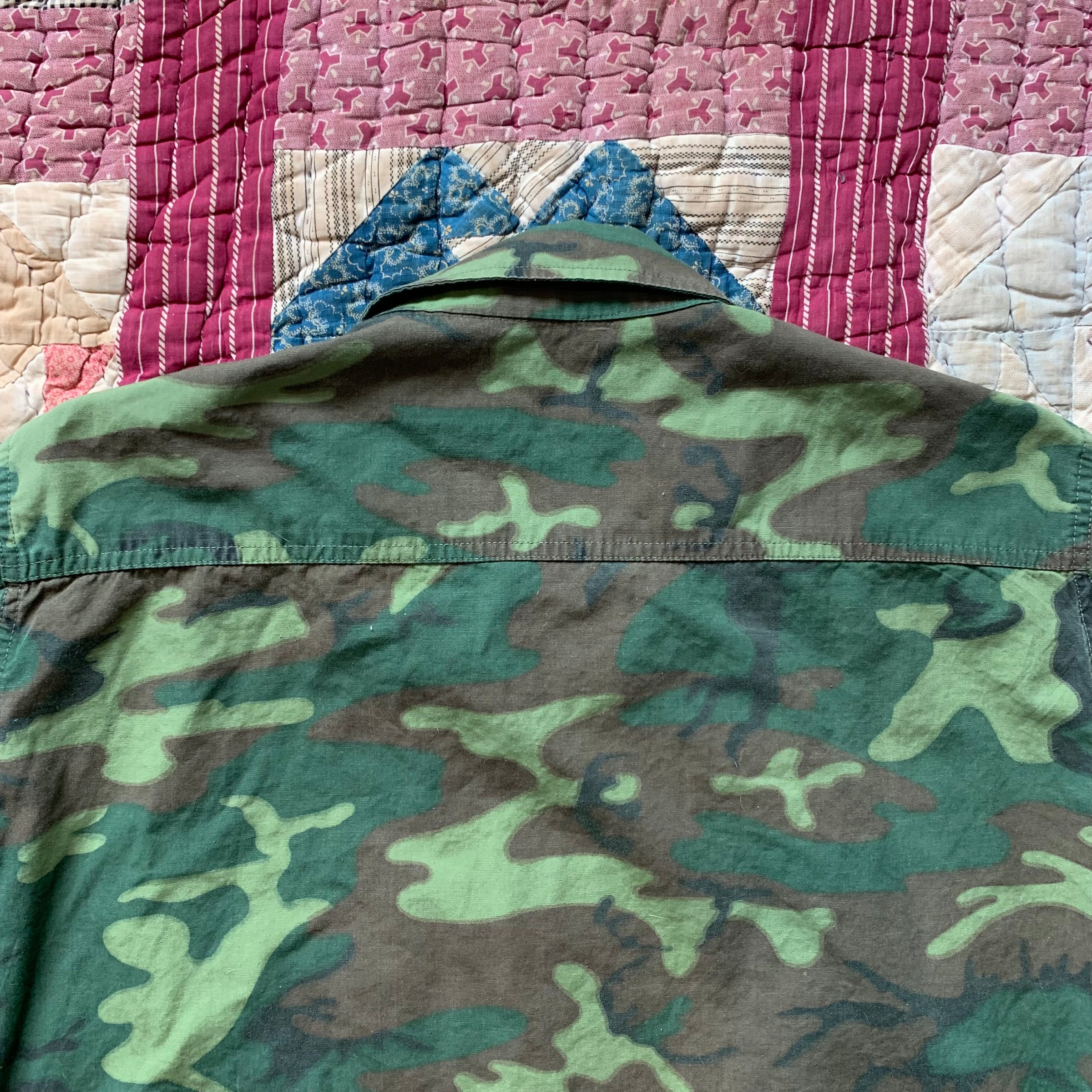 1960's Third Pattern Lowland ERDL Camo Poplin Jungle Jacket Large Regular