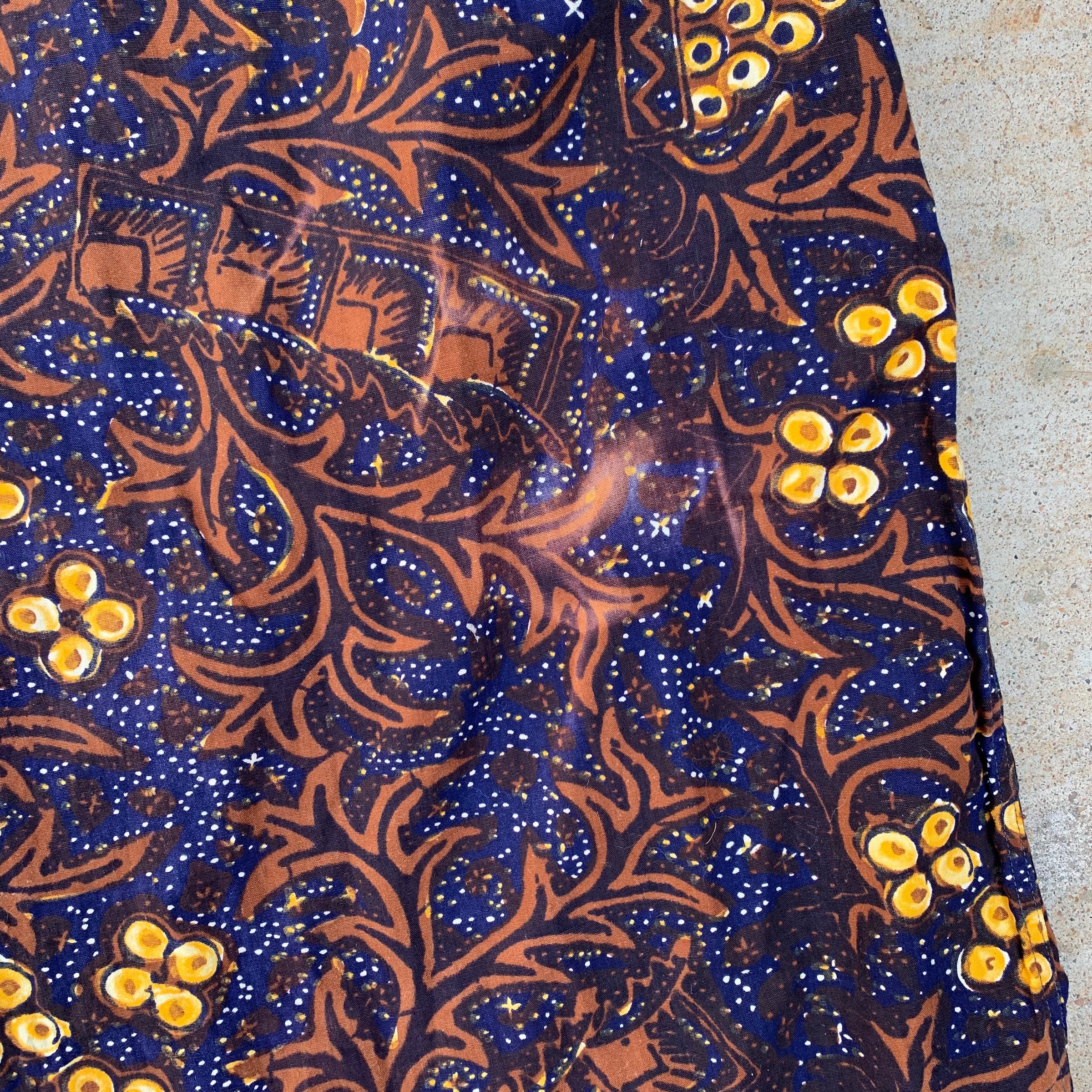 1950’s Kahana Brown Floral Cotton Hawaiian Loop Collar Shirt Large