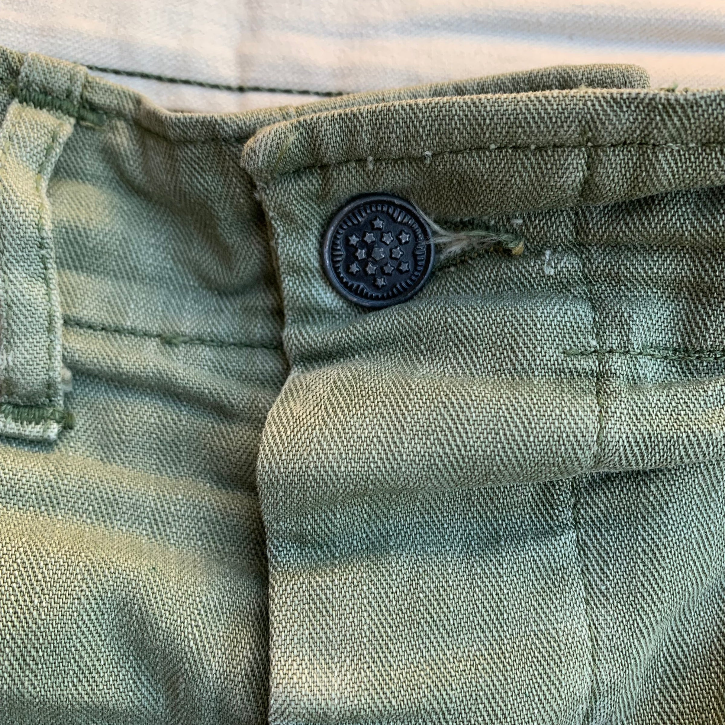 1940's WWII US Military HBT Trousers 39" x 29"