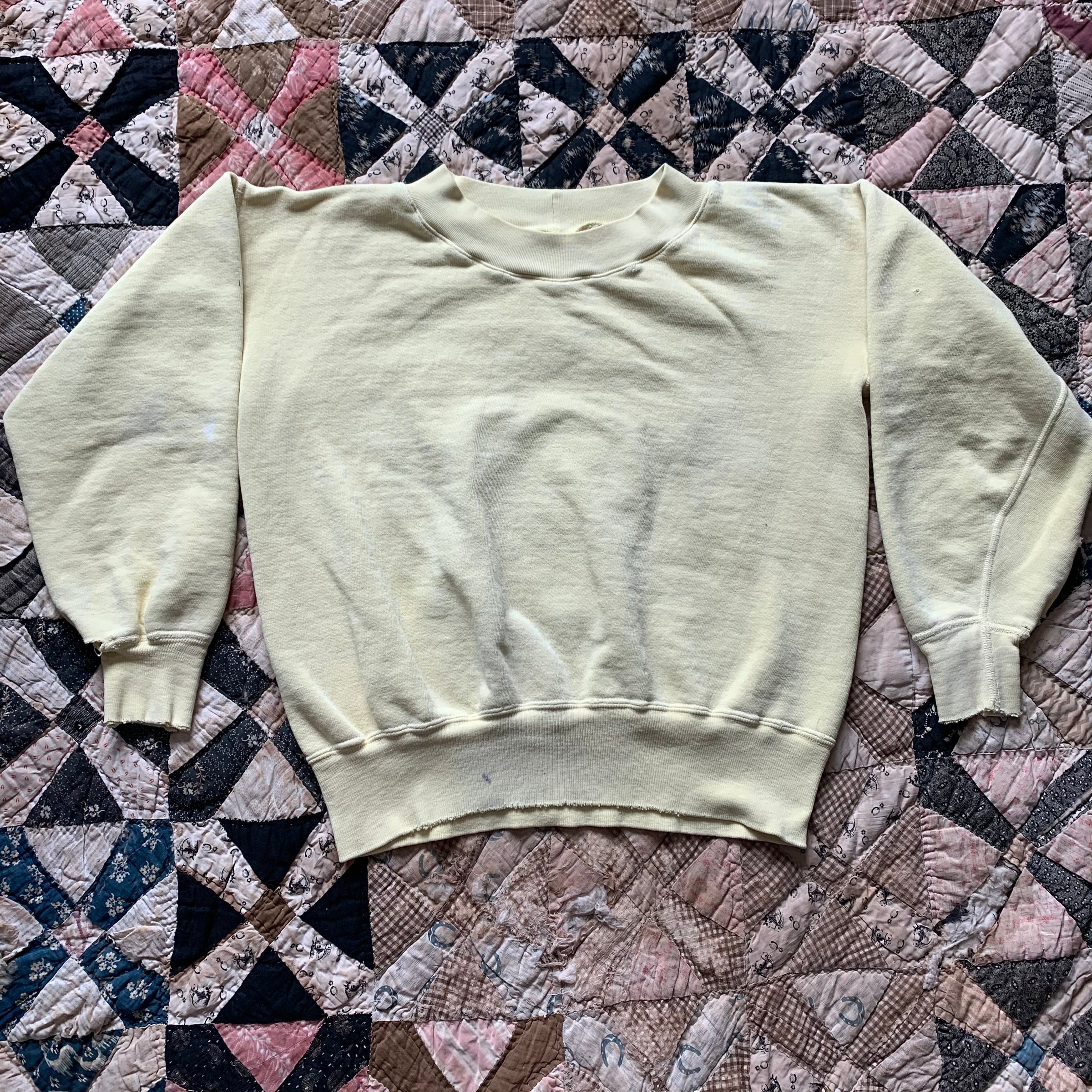 1950's Yellow Crewneck Sweatshirt Medium