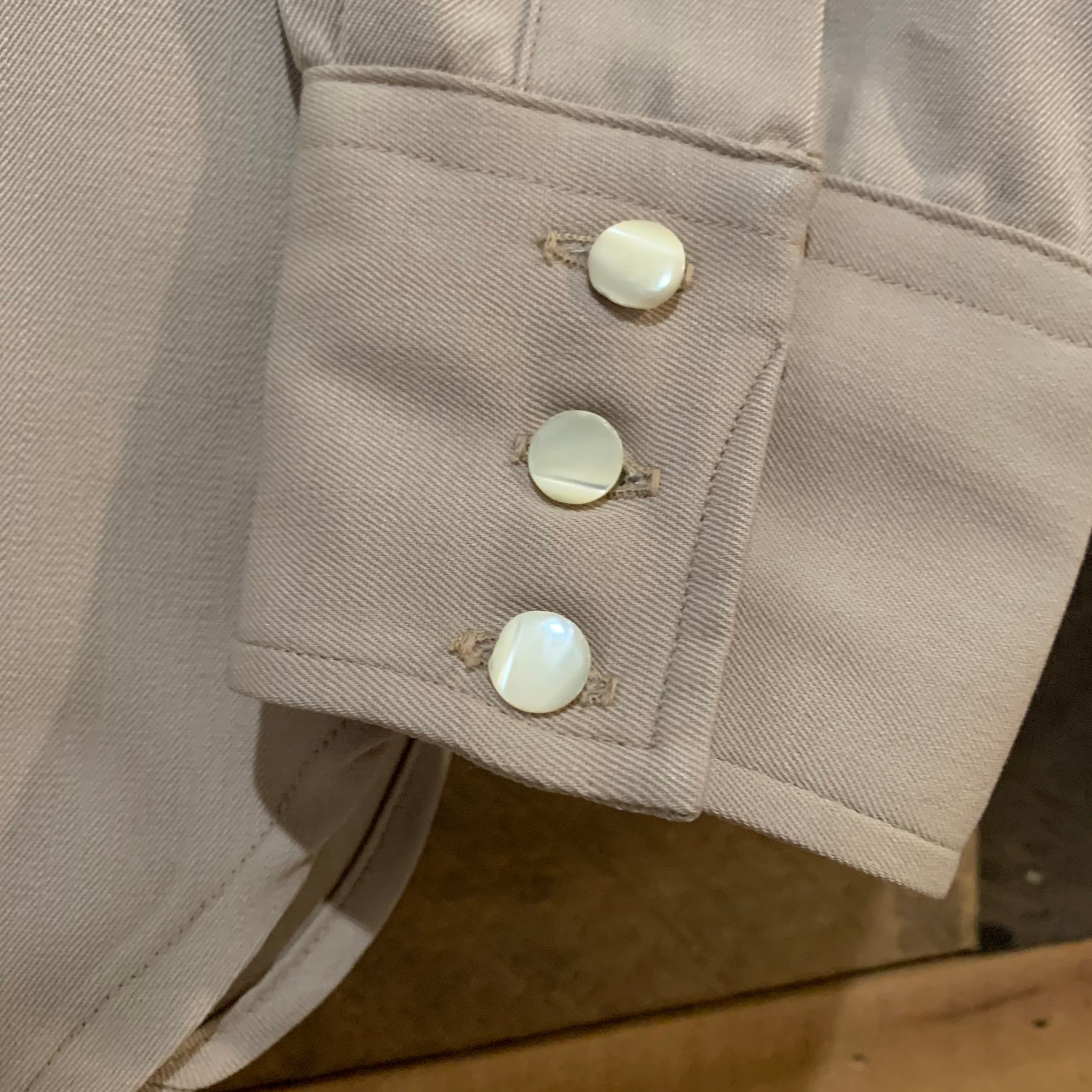 1940's Levi's Western Wear Pearl Button Gabardine Shirt Large