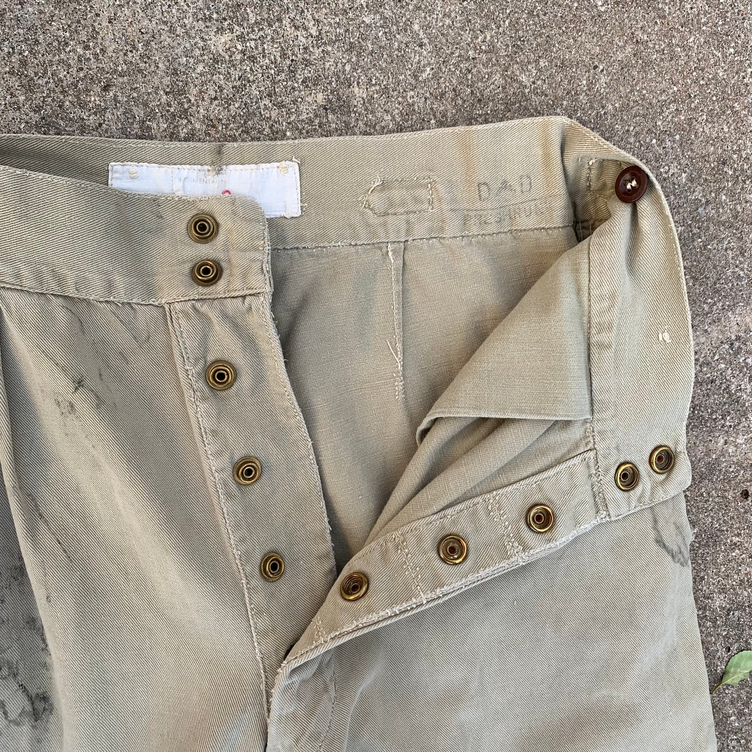 1950’s Royal Australian Air Force Work Khakis 28-29” x 26.5”