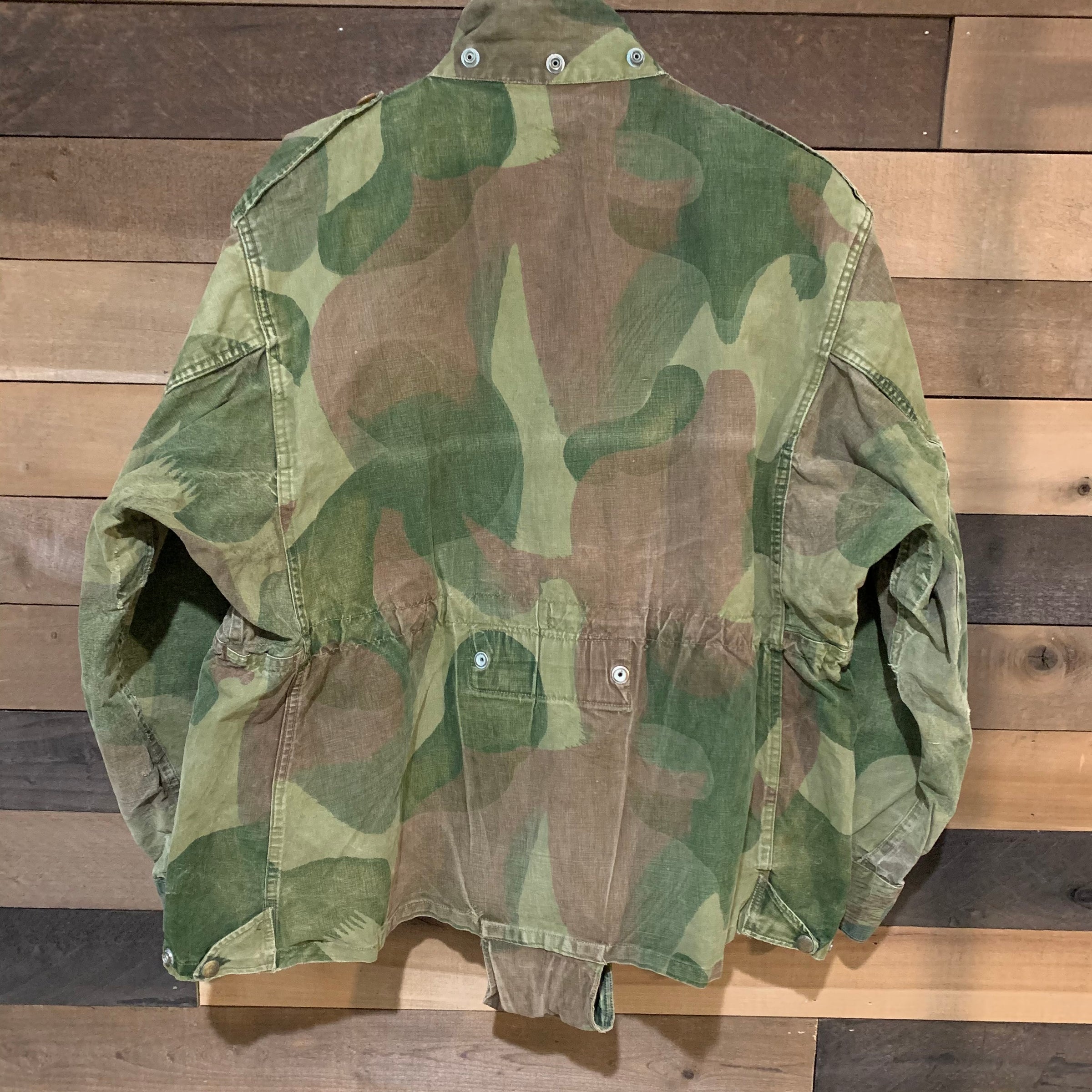 1950’s 1956 Belgian Brushstroke Camo Paratrooper Jacket Large