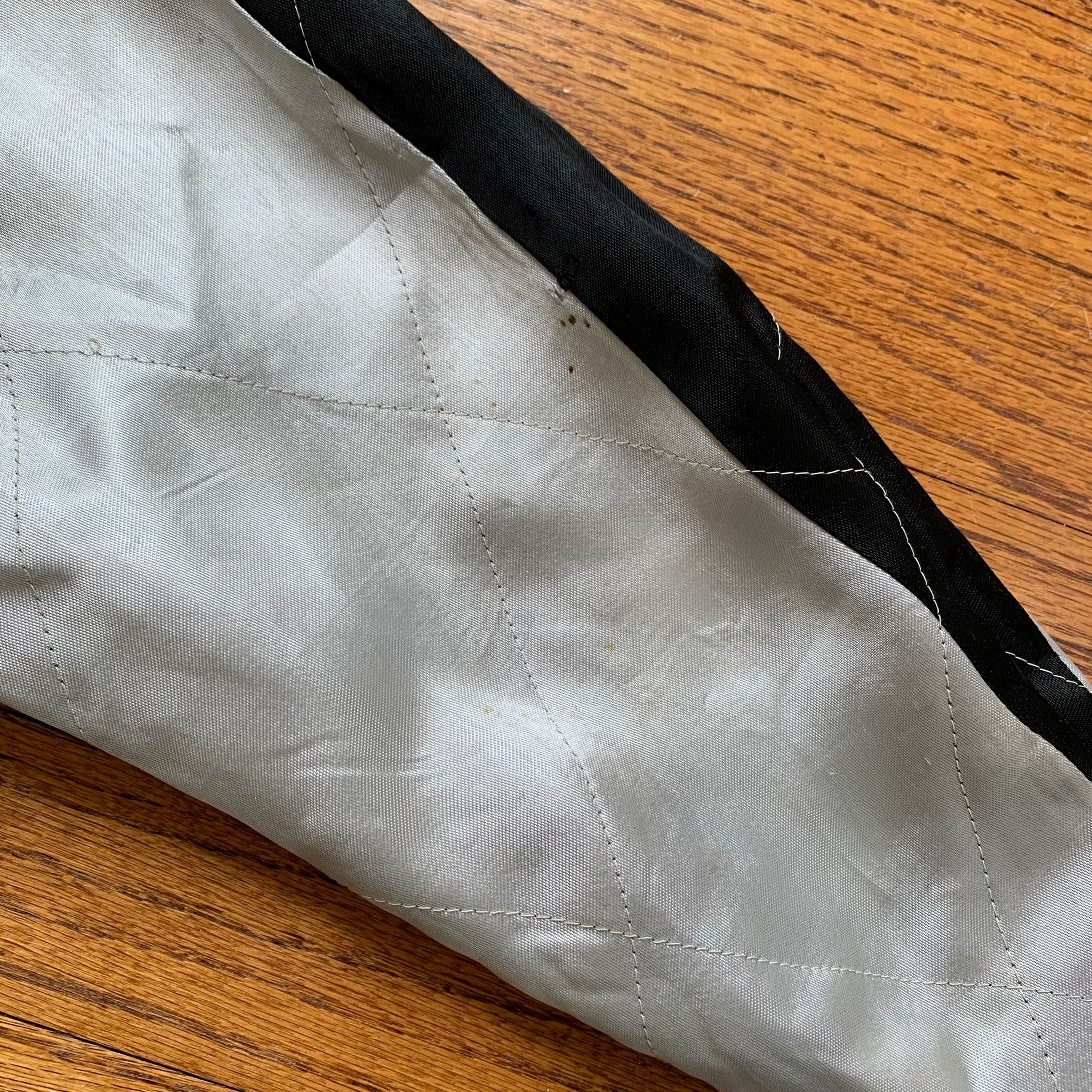 1950's Korean War Era Silk Souvenir Jacket S/M