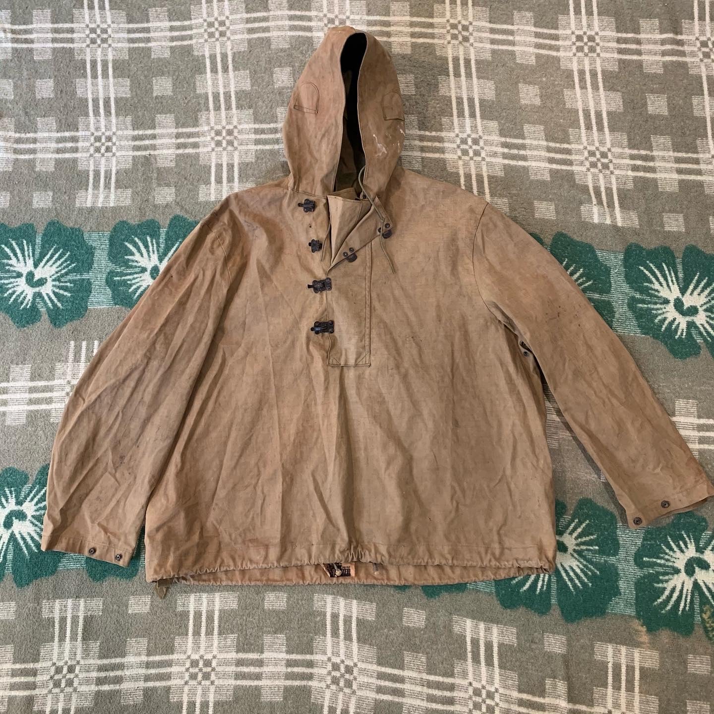 1940’s WWII US Navy 1st Pattern Wet Weather Uniform Parka with Hook Clasps Large