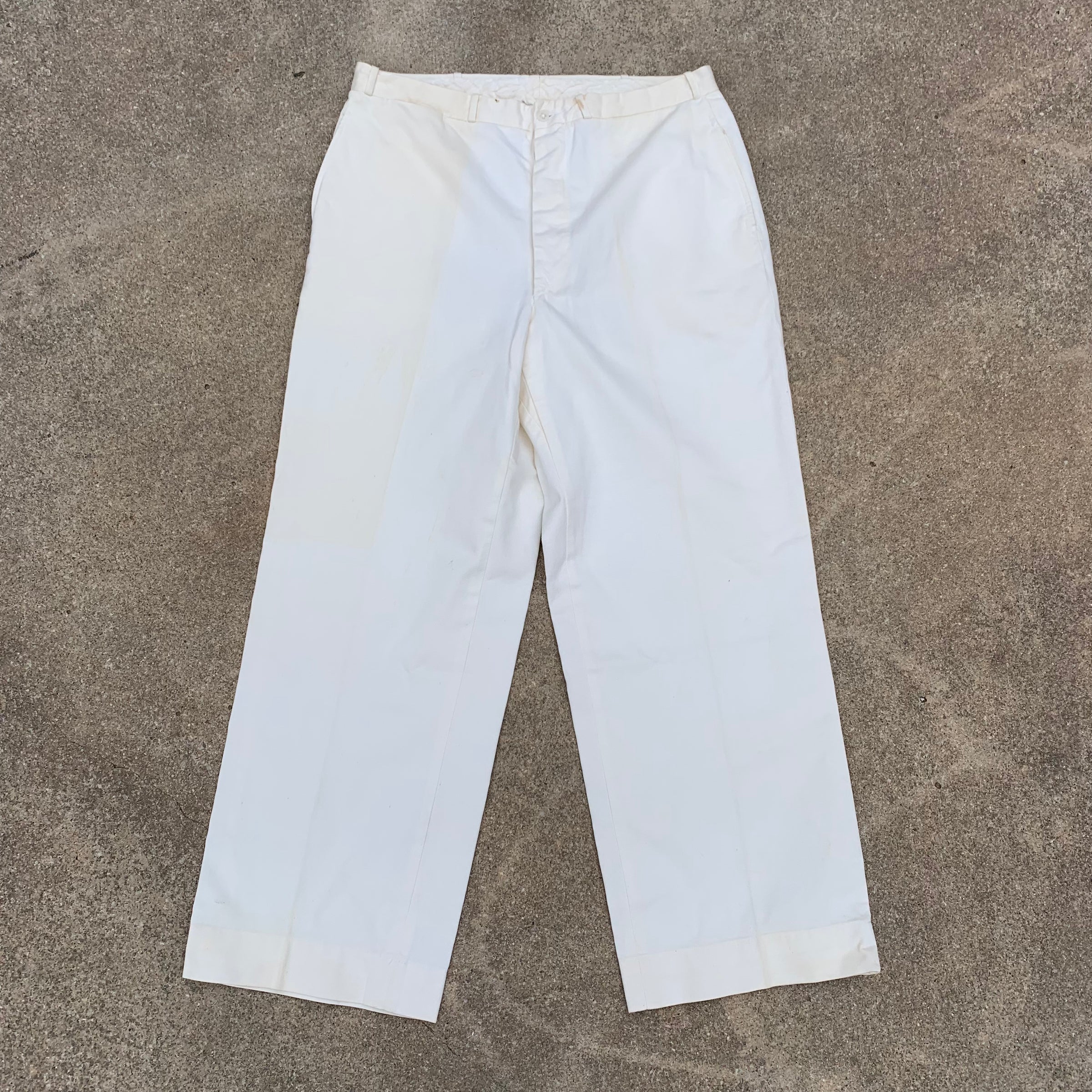 1940’s WWII US Naval Reserve Sailor Whites Distinguished Service Cross Recipient 34” x 28”